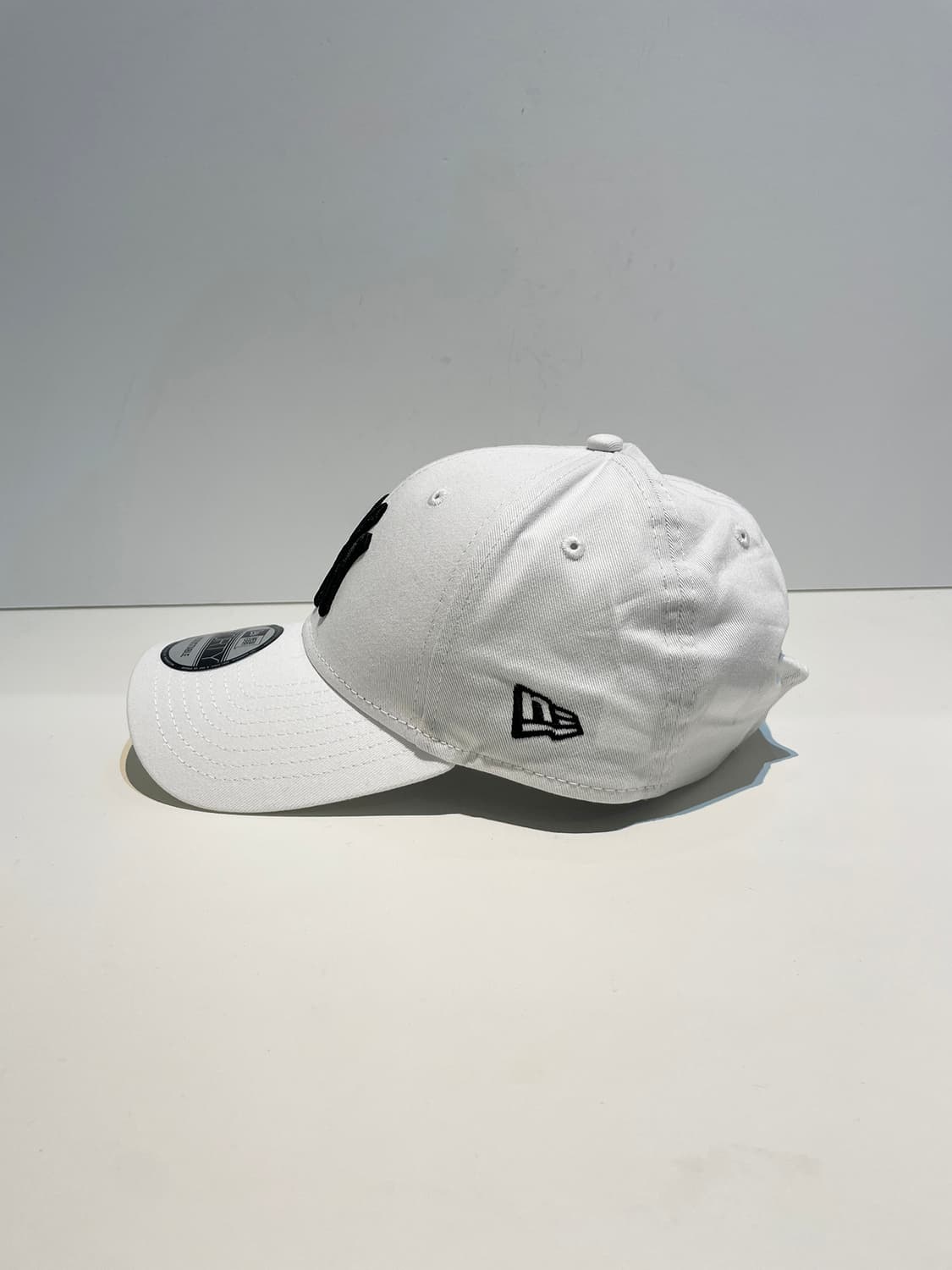 MLB 뉴에라 화이트 볼캡 A1246 상품이미지4