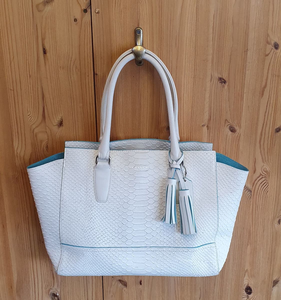 코치 레거시 토트백  상품이미지1