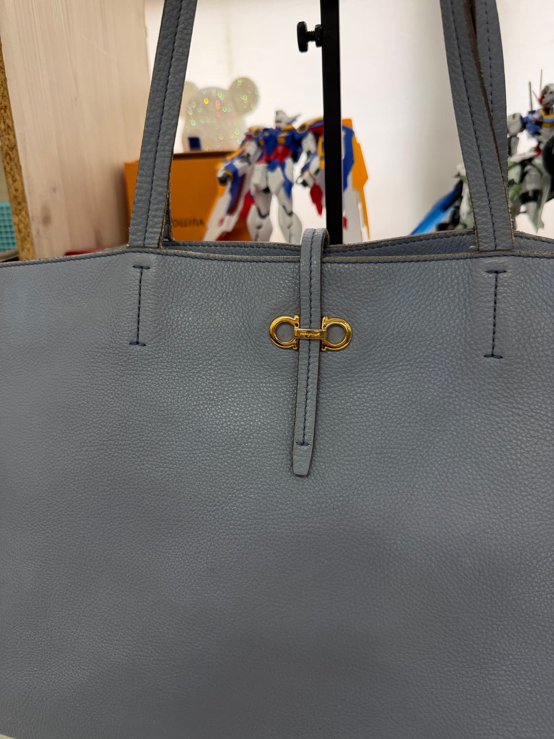 정품) 페라가모 간치니 숄더백 상품이미지3