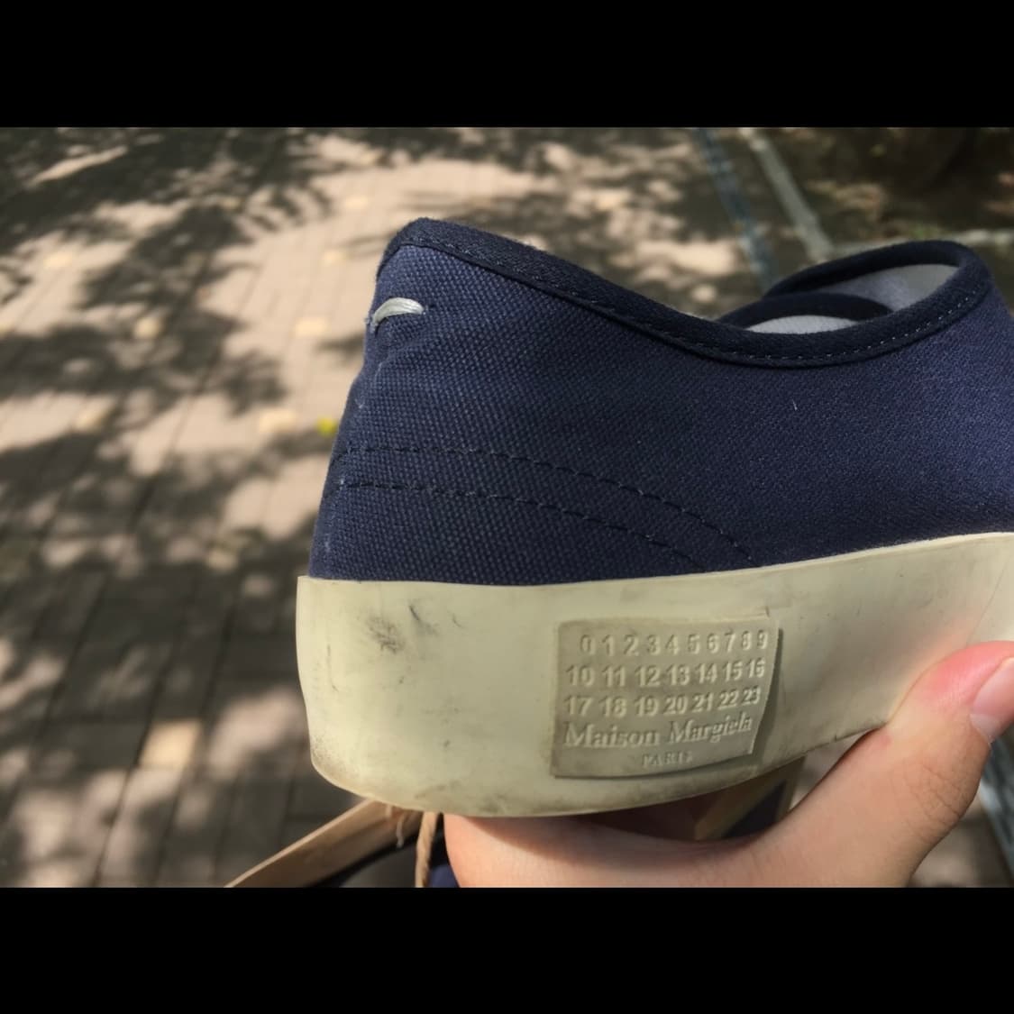 maison margiela 20ss 비대칭 스니커즈 42 상품이미지4