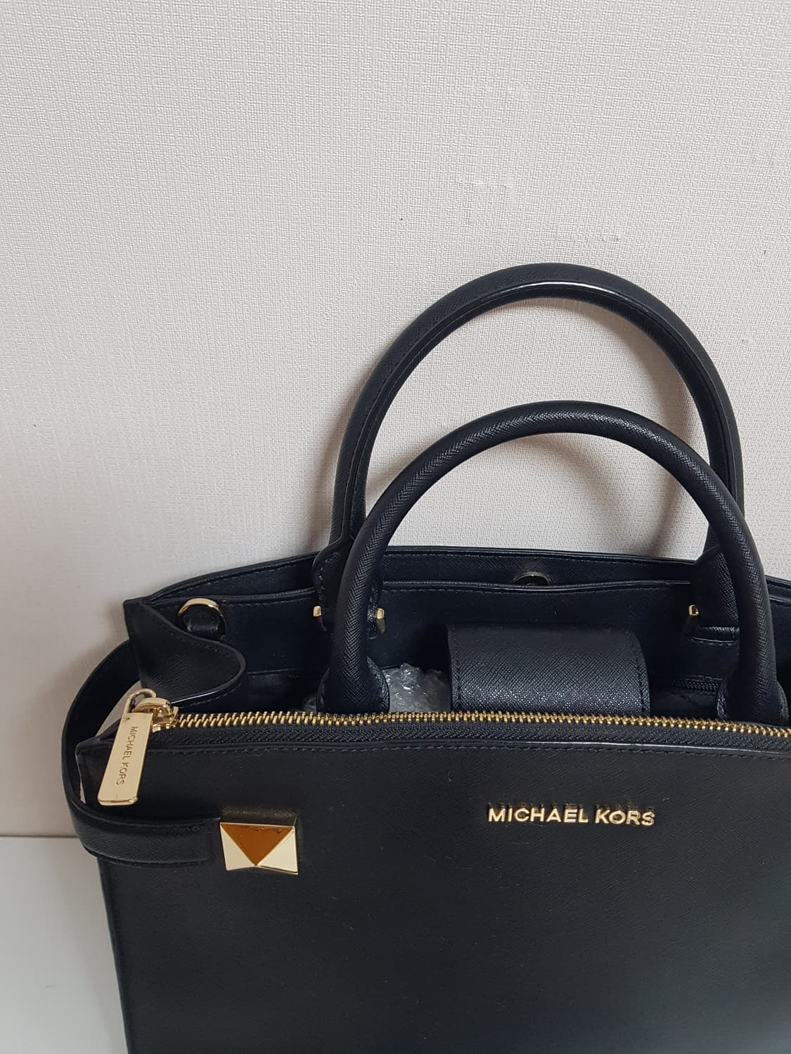 마이클코어스 숄더 겸 토드백 ㅡ거의 새제품  상품이미지4