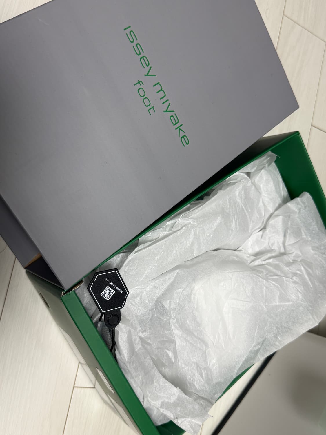 아식스 x 이세이 미야케 하이퍼 테이핑 그레이 280 팝니다. 상품이미지1