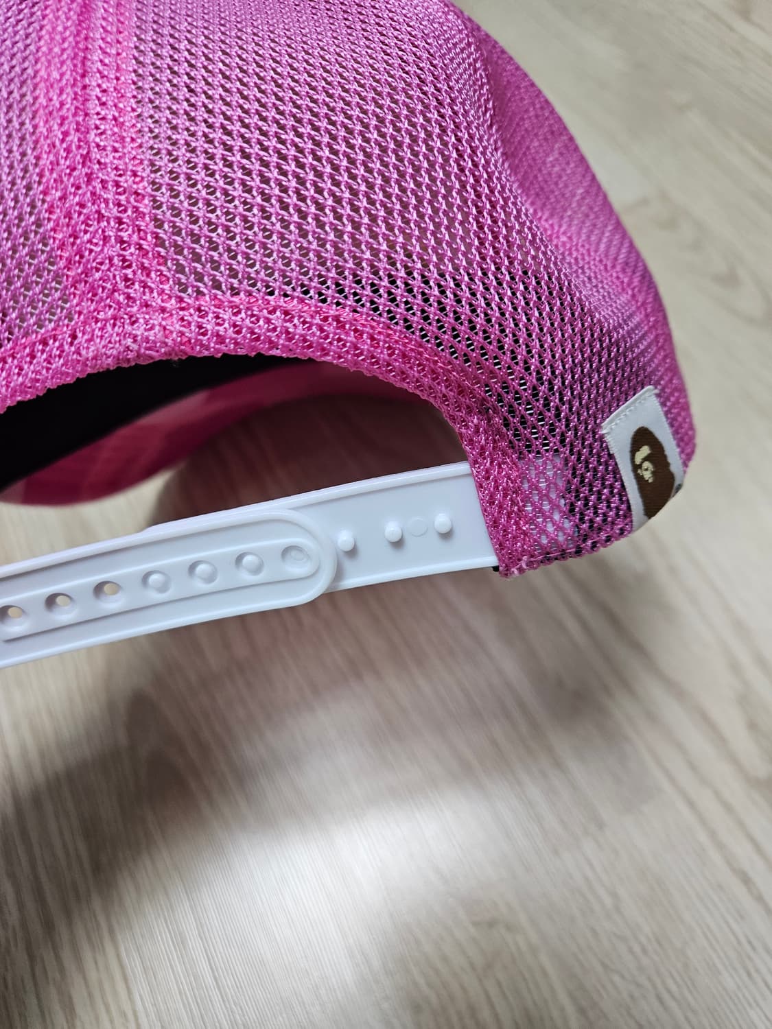 베이프 x 스투시 트러커캡 핑크 상품이미지4