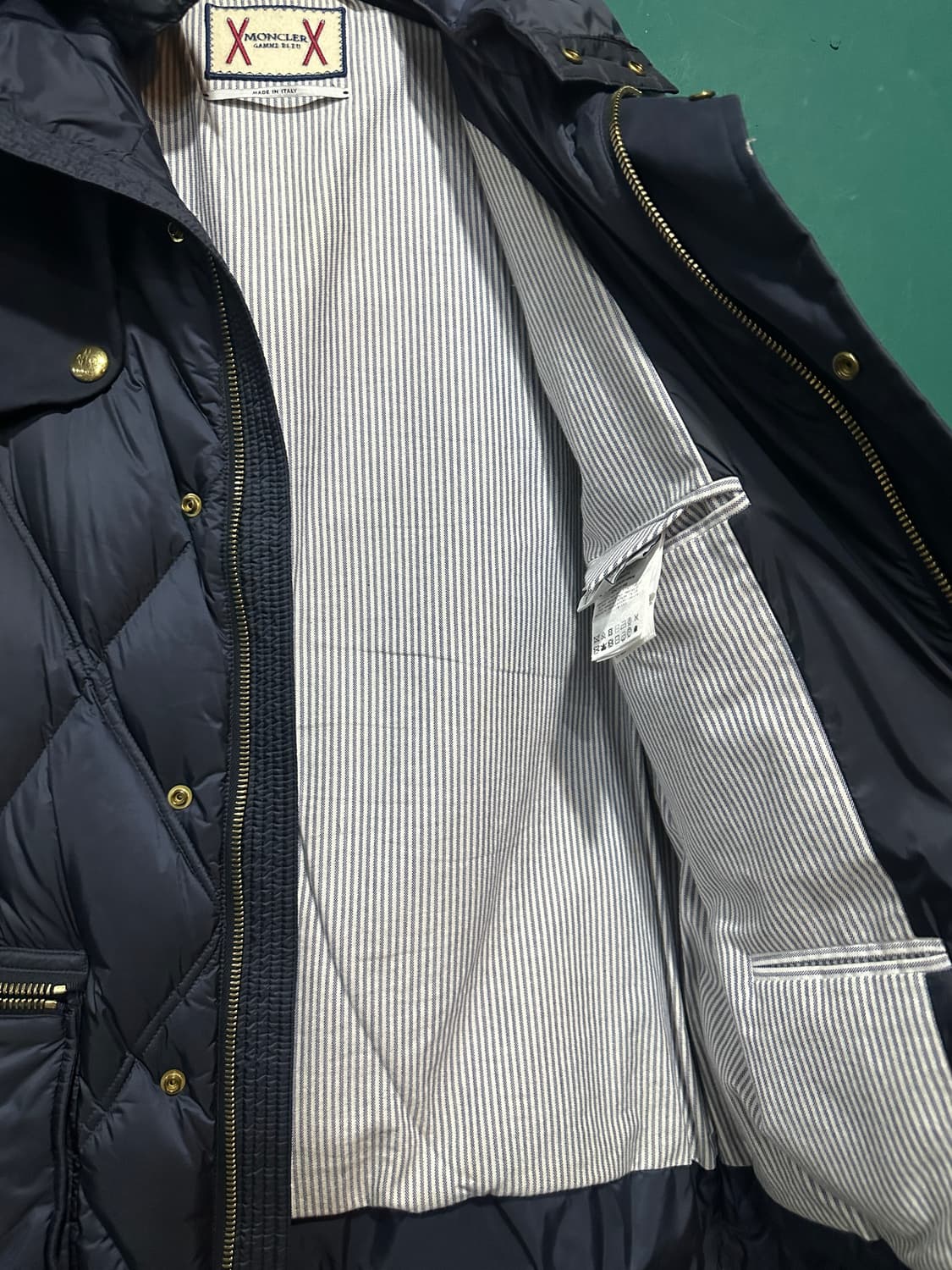 몽클레어 감마블루 패딩 네이비 3사이즈 상품이미지6