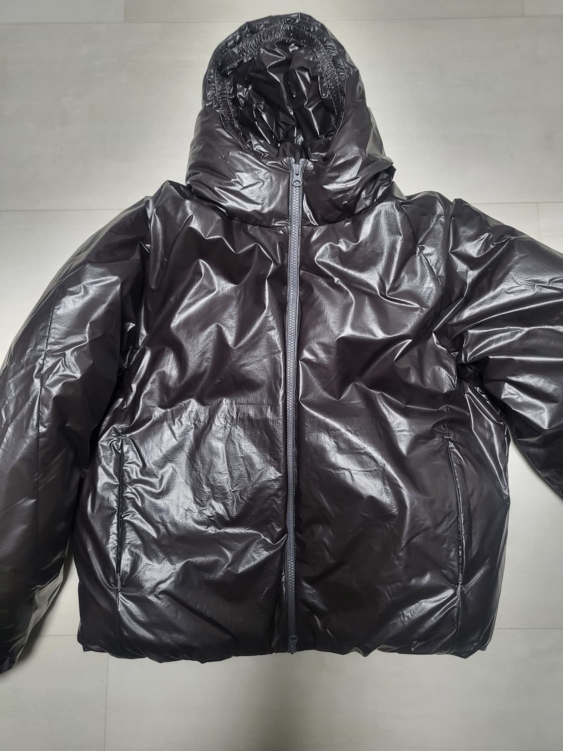 인사일런스 열감지 히트리액티브 패딩 판매합니다 L 상품이미지2