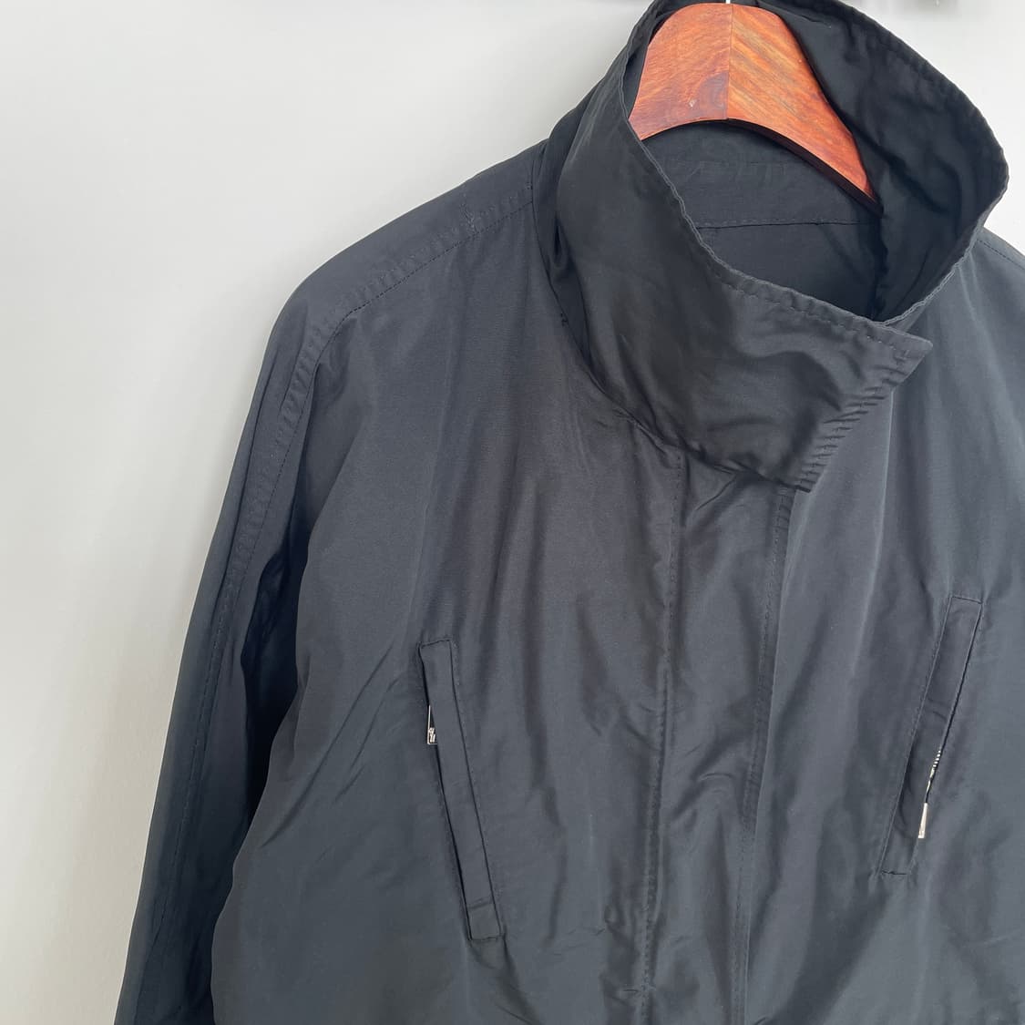 몽클레어 ABSINTHE 블랙 유틸리티 자켓 상품이미지4