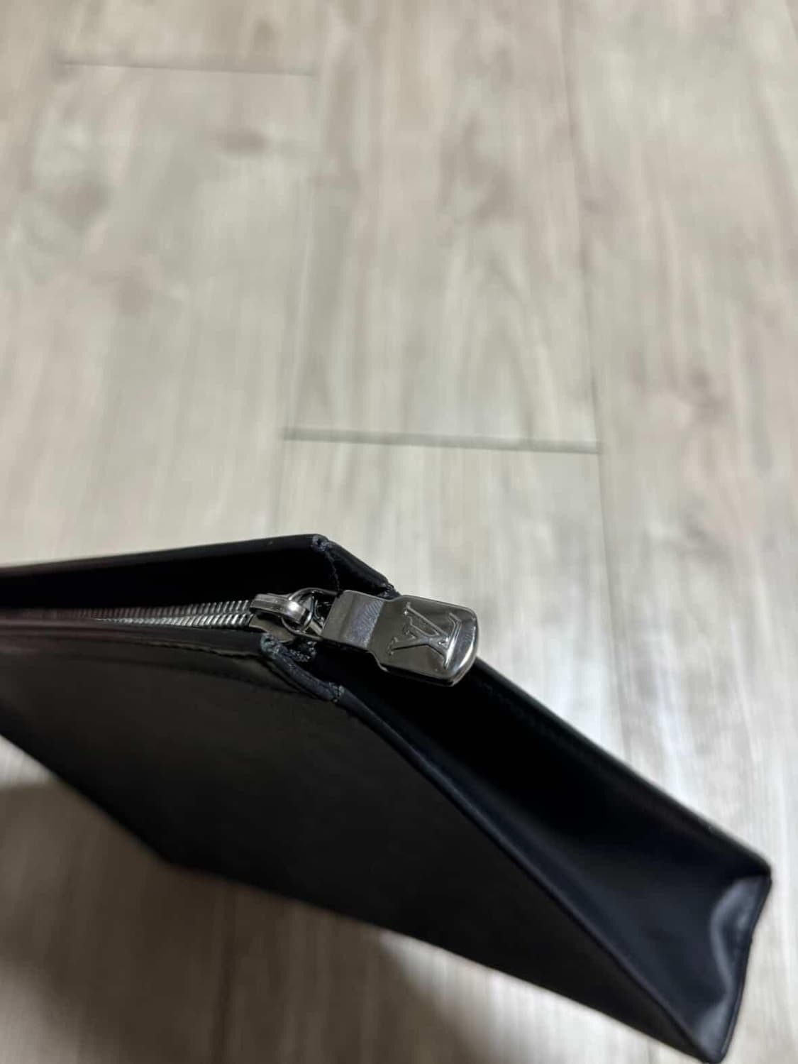 루이비통 포쉐트 보야주 클러치 mm 상품이미지2