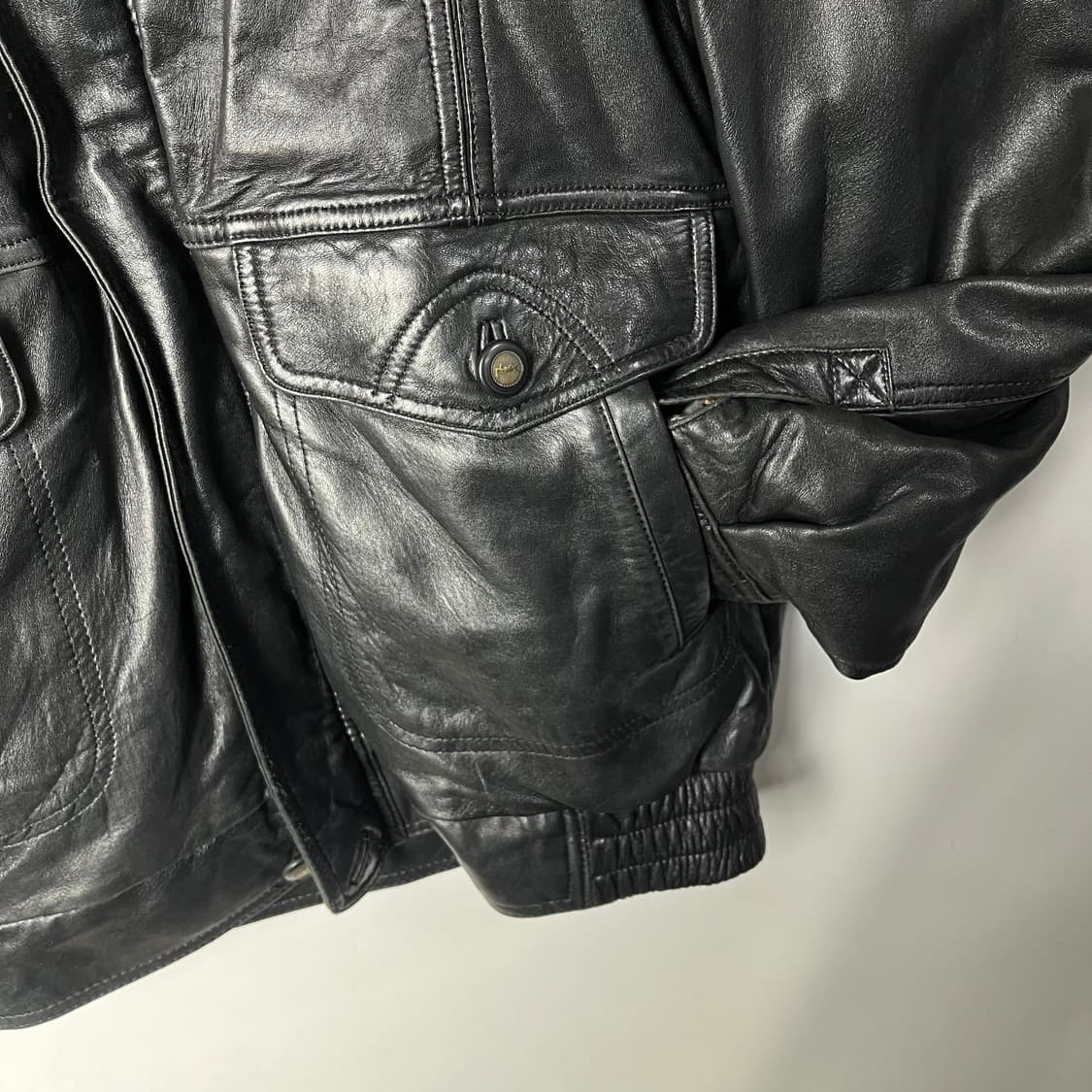 [YSL] 90's 입생로랑 산양가죽 무스탕 봄버자켓 (내피o) 상품이미지4