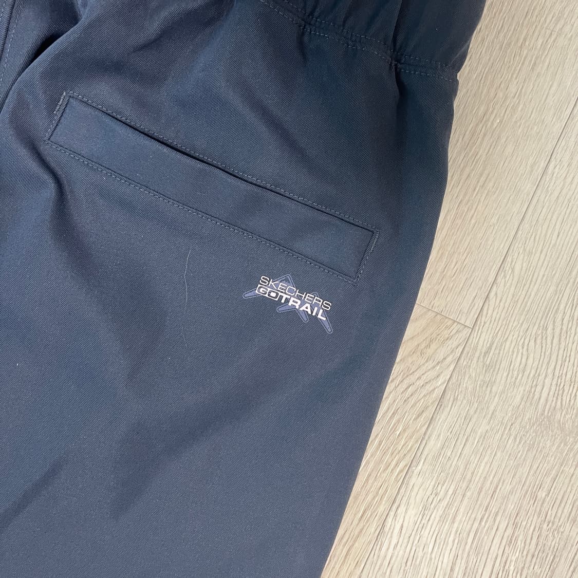 💙 스케쳐스 고트레일 여성 경량 아웃도어 팬츠 (라이트 네이비 / M) 상품이미지3