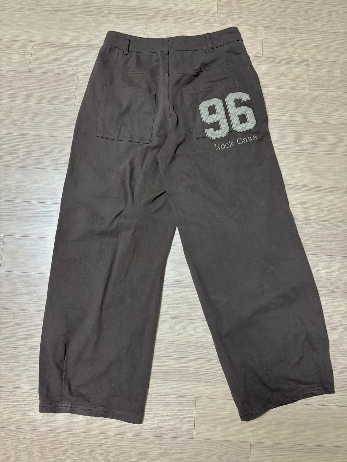 락케이크 96 Applique Pants 상품이미지1