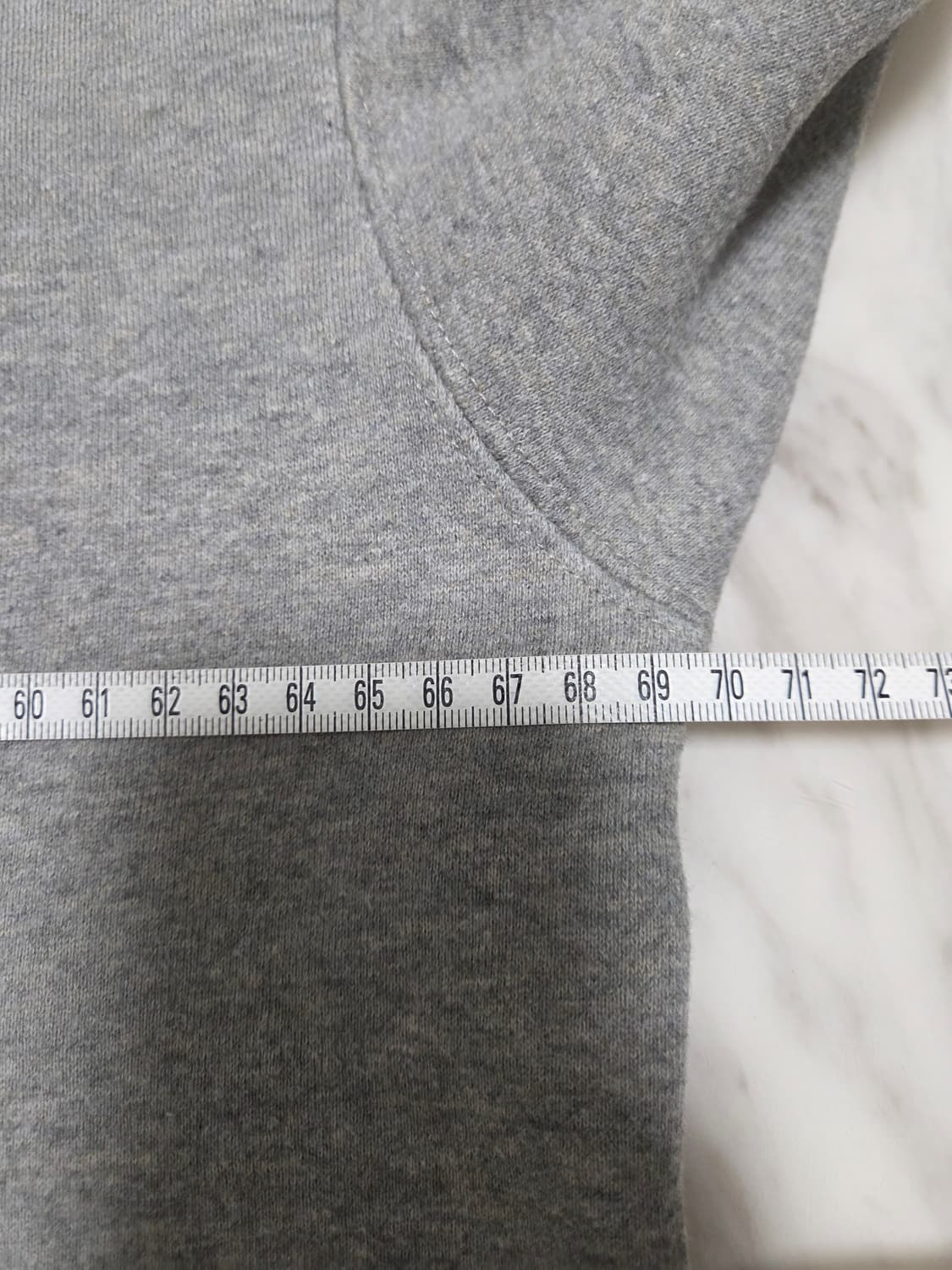 피오갓에센셜 릴렉시드 기모 후드티 상품이미지9