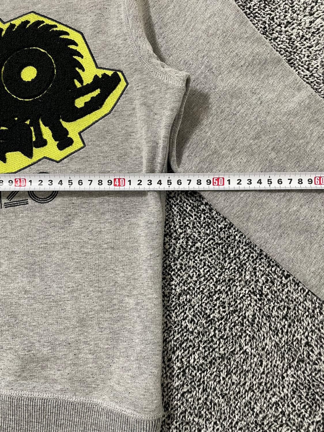 빈티지9. KENZO 겐조 네온 피쉬 라운드 넥 맨투맨 스웻셔츠 상품이미지5