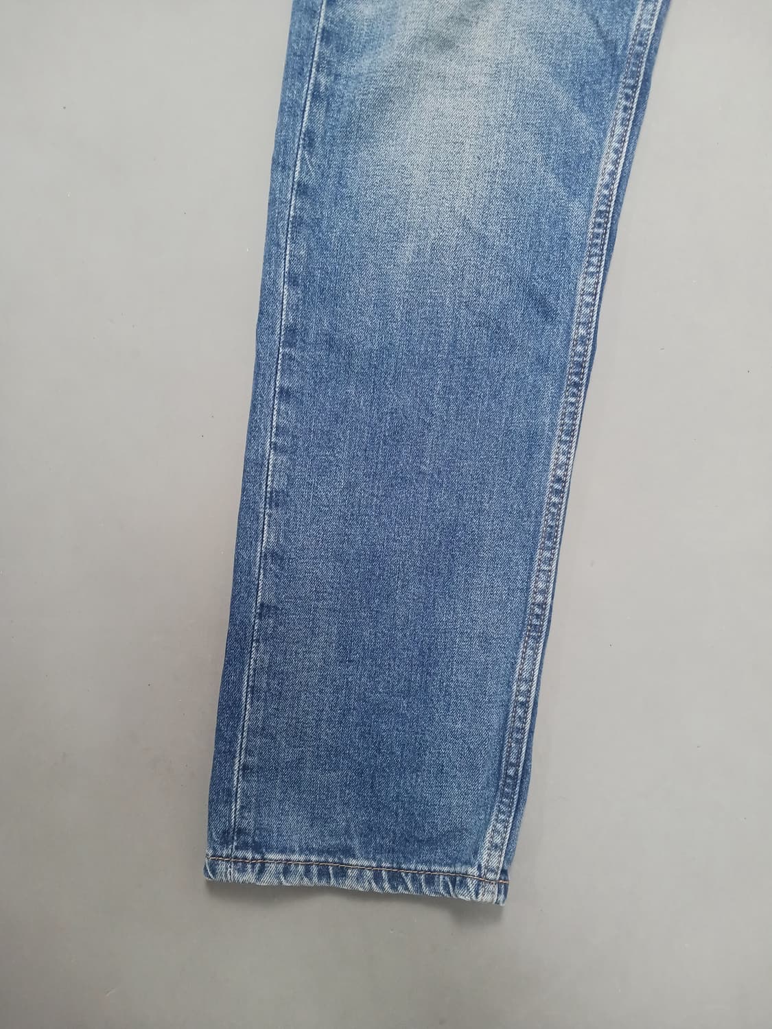 [32] 리바이스 511 중청 워싱 슬림진 청바지 상품이미지3