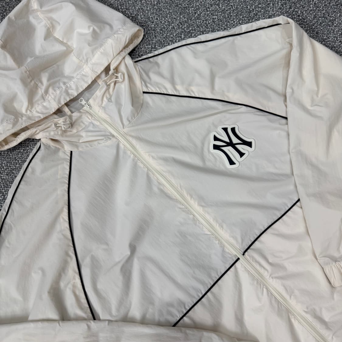 MLB 뉴욕 양키스 후드 바람막이 상품이미지2