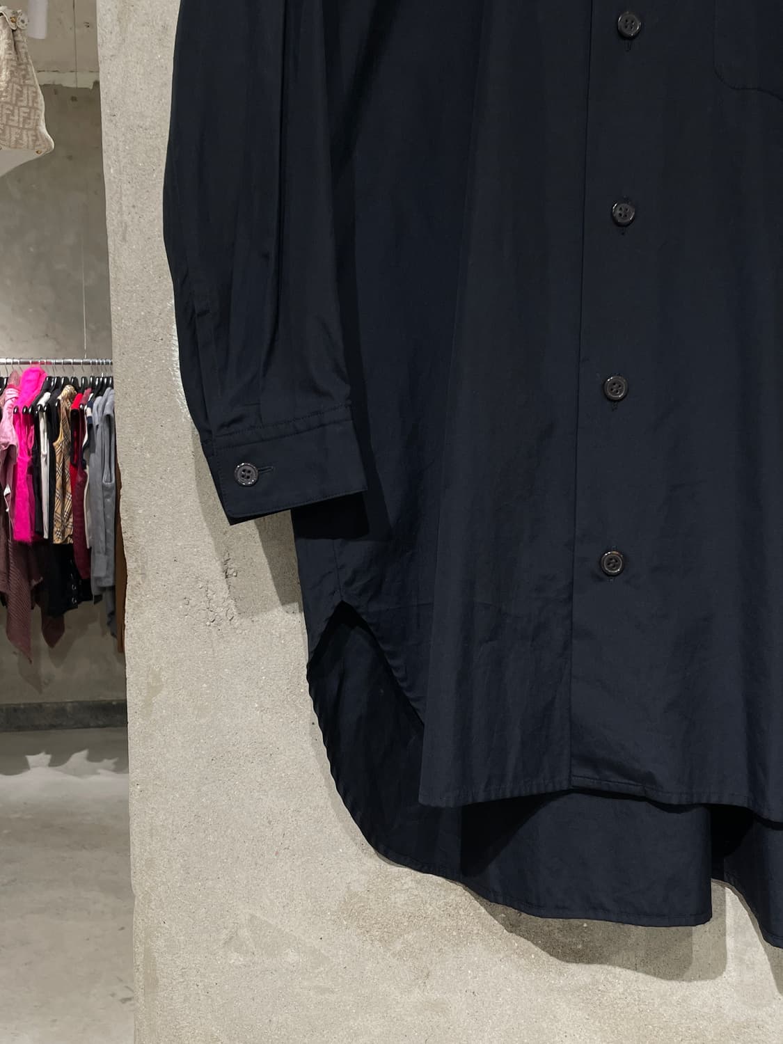 이세이 미야케 페르마넨테 블랙 아카이브 싱글 포켓 셔츠 상품이미지4