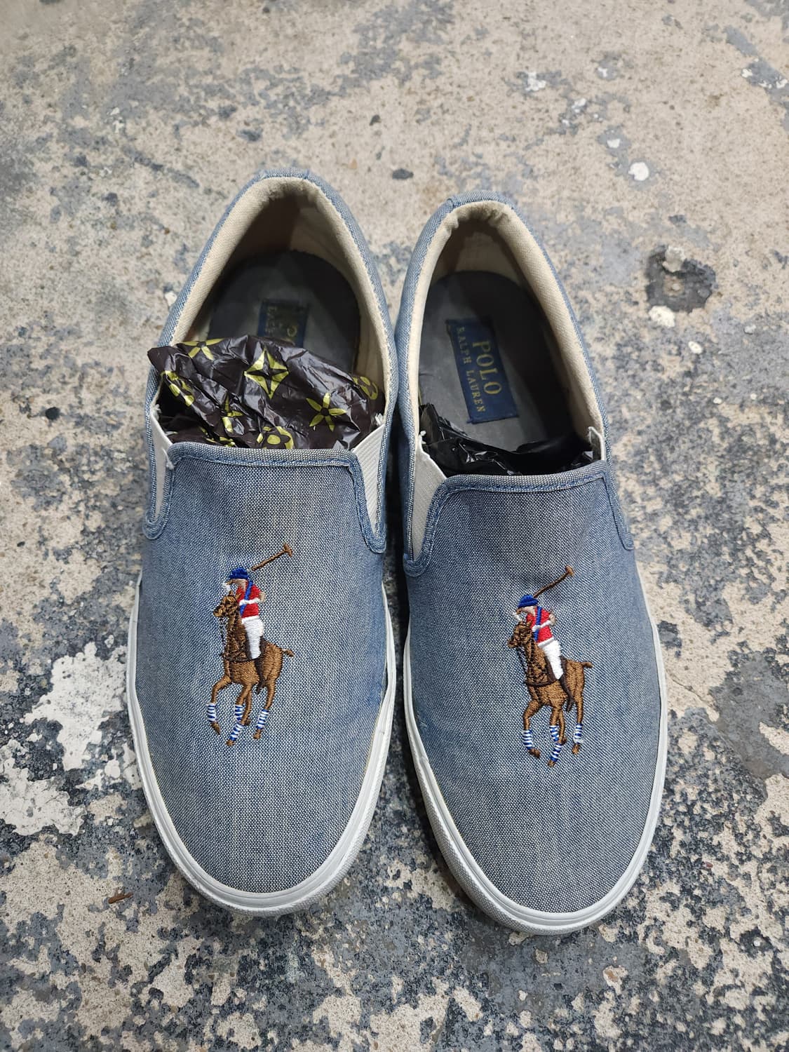 폴로 랄프로렌 빅포니 슬립온 245

 상품이미지1