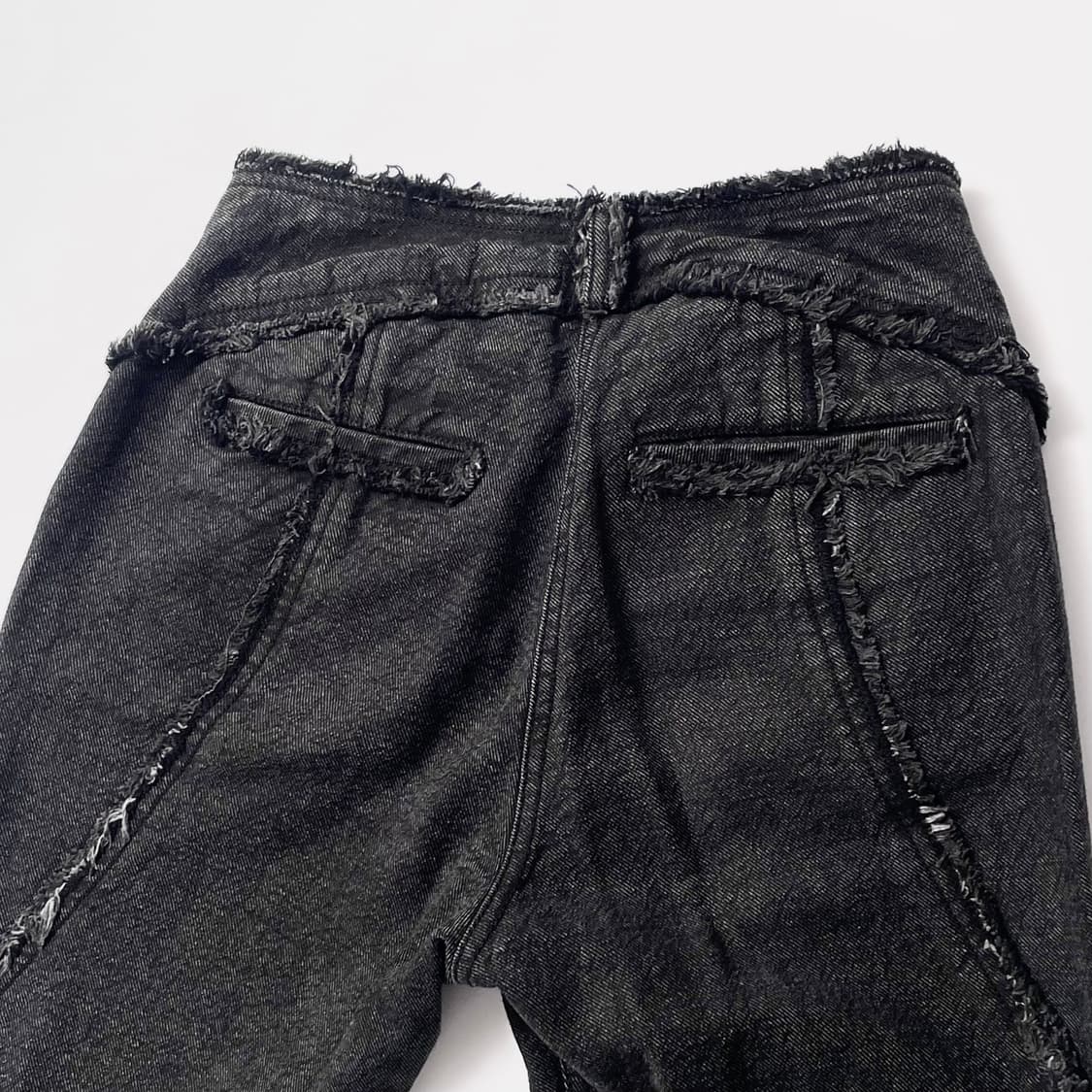 [HYEIN SEO] 혜인서 챠콜 로우라이즈 데님 팬츠 (1) 상품이미지5