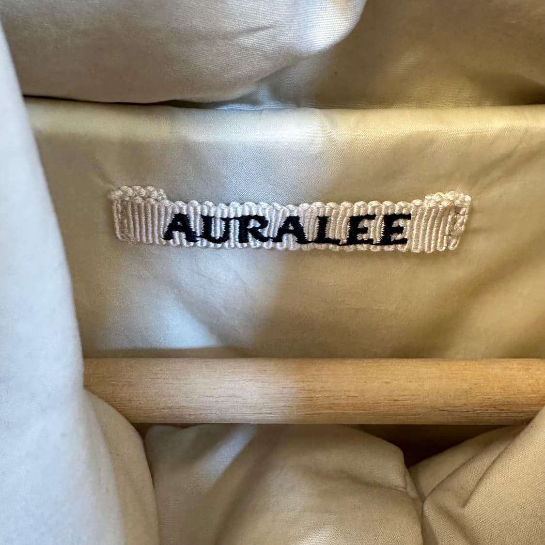 오라리 다운 자켓 상품이미지4