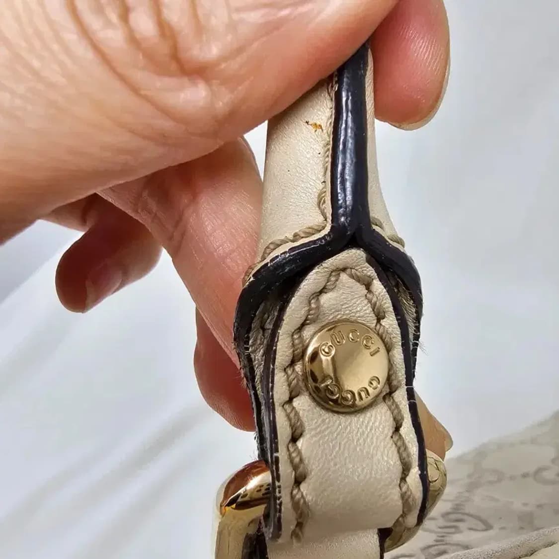 구찌 GG 패턴 아이보리 토트백 상품이미지2