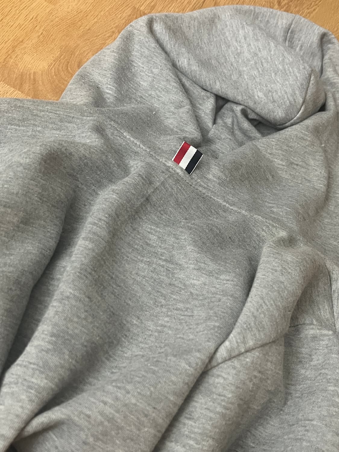 톰브라운 후드집업 상품이미지10