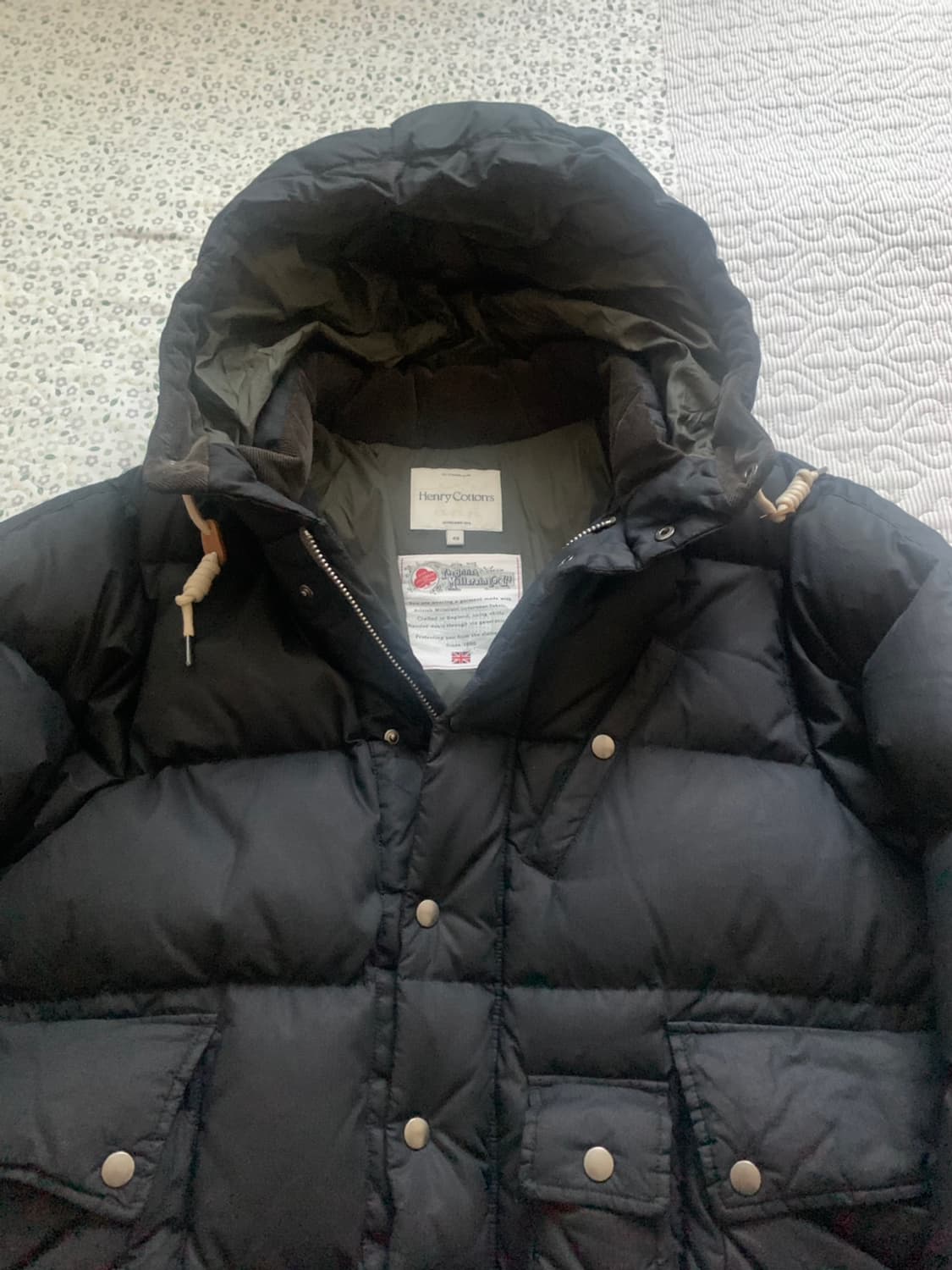 [100] 헨리코튼 FFC 24FW 왁스드 숏 구스다운 파카 블랙 상품이미지3