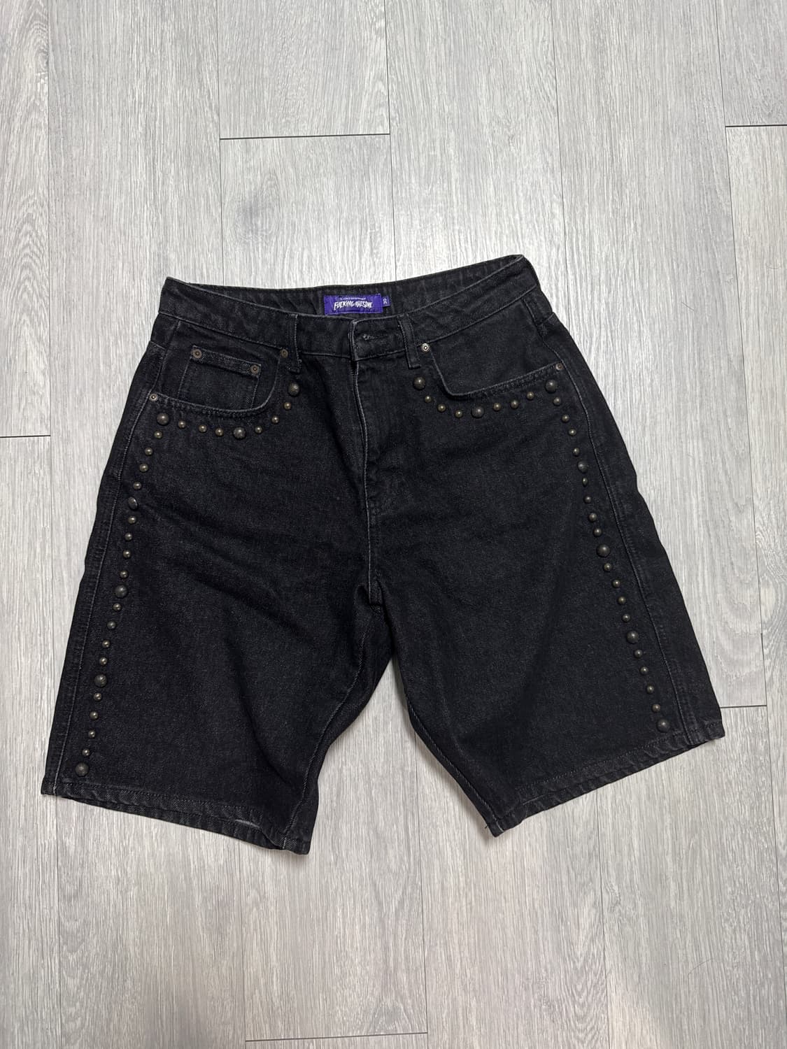 퍼킹어썸 리베팅 쇼츠 상품이미지1