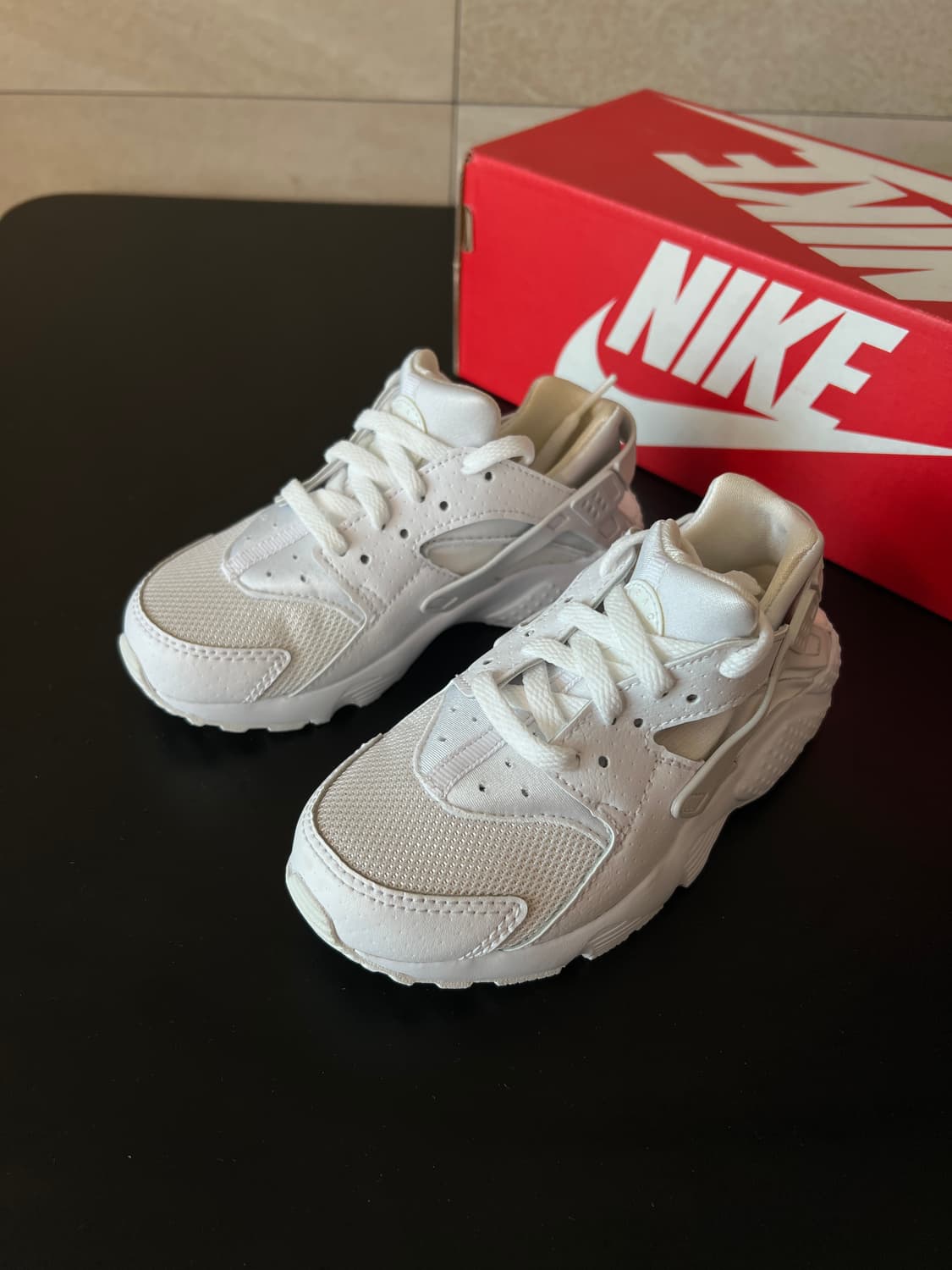 [170mm] 나이키 키즈 허라취 런 (올화이트) 상품이미지8