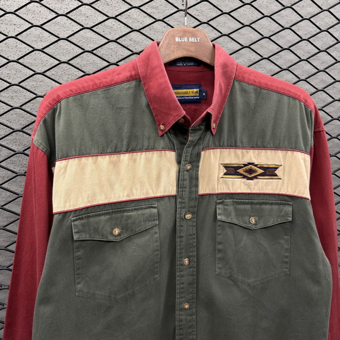 USA VINTAGE 웨스턴 워크셔츠 나바호 패턴 투포켓 디테일 카키 상품이미지4