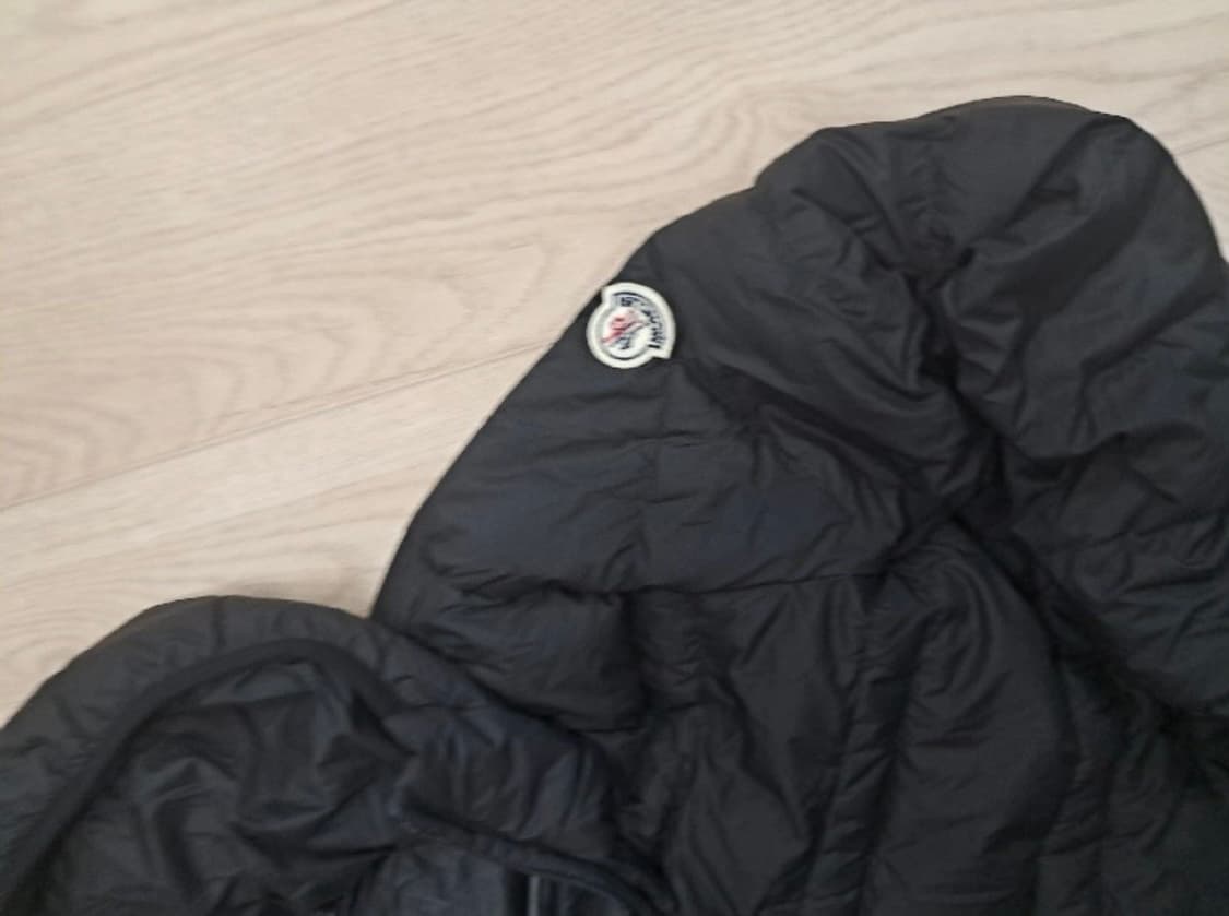 몽클레어 경량패딩 상품이미지2