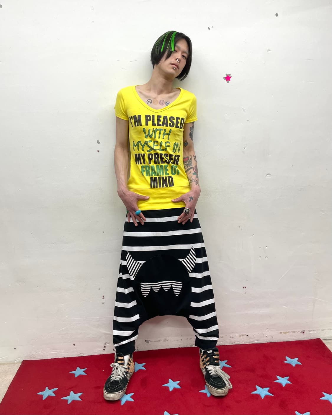 Glossy lettering yellow T-shirt  상품이미지6