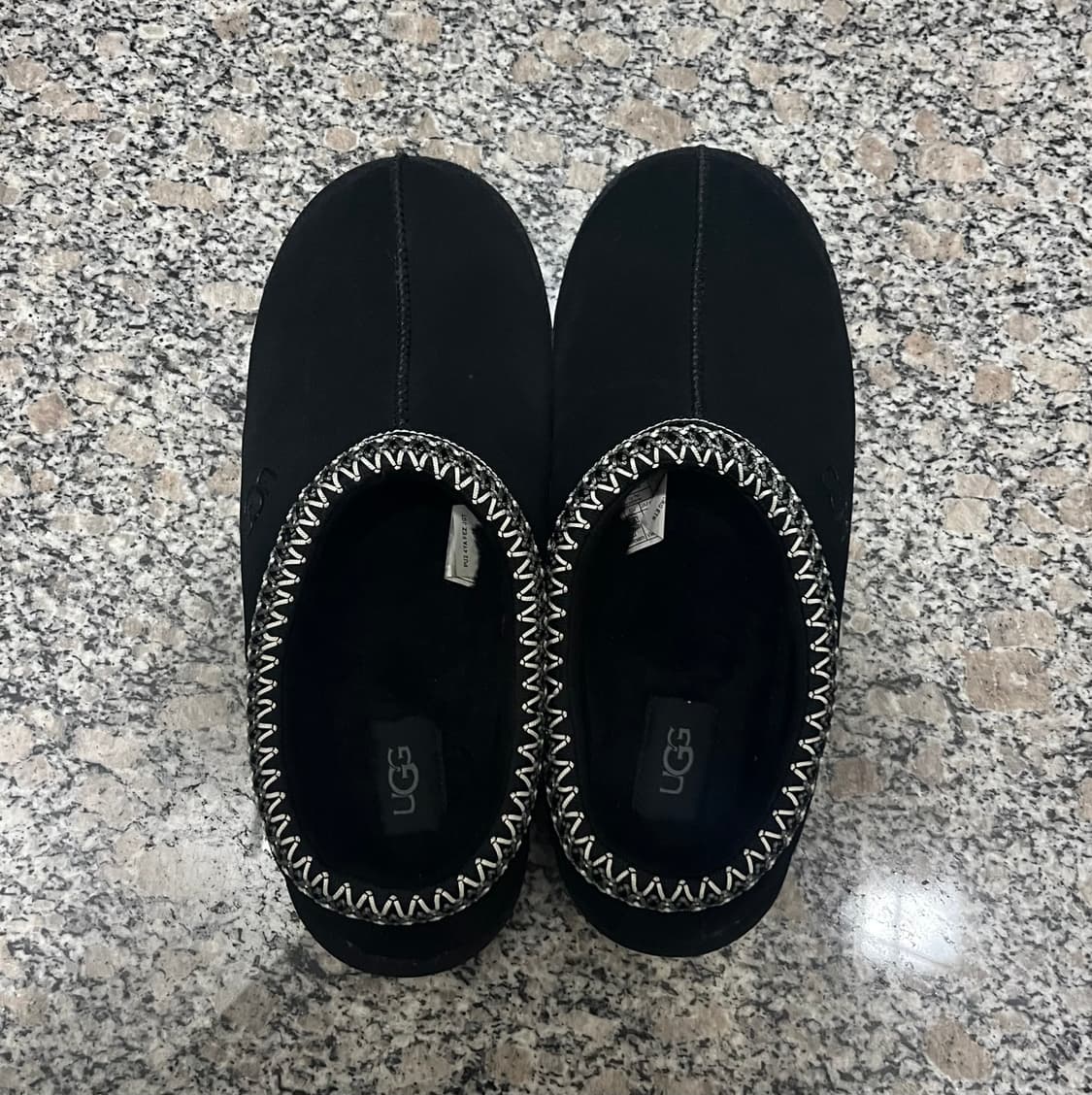 어그 타스만 블랙 260 상품이미지2