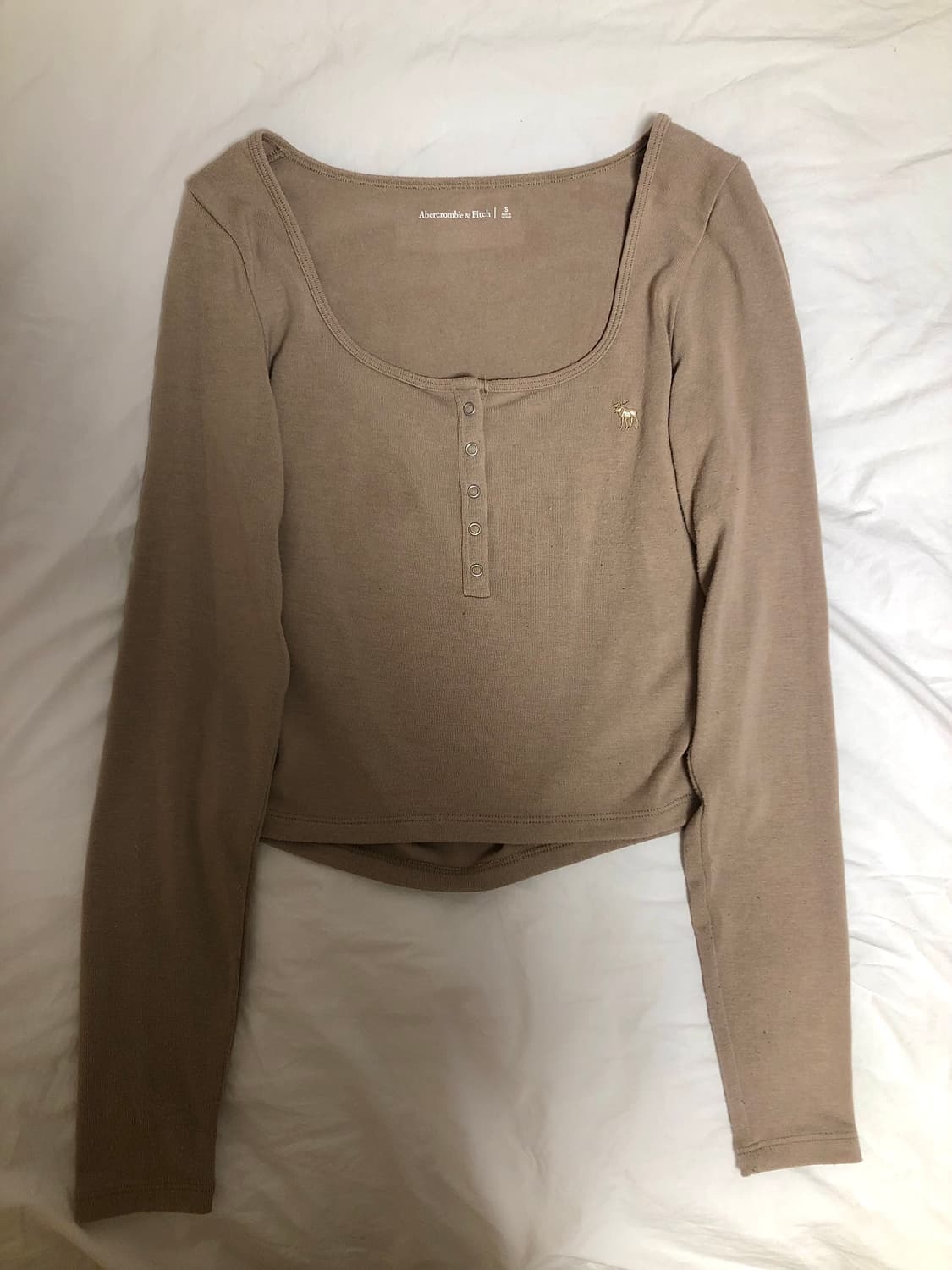 아베크롬비 y2k 딱붙핏 슬림 헨리넥 브라운 순록 롱슬리브 긴팔 티셔츠 상품이미지1
