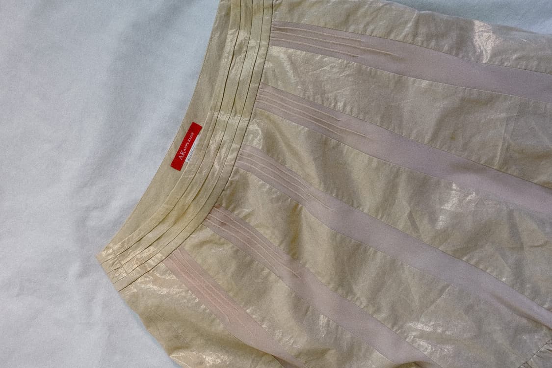 Glossy beige midi skirt 상품이미지3