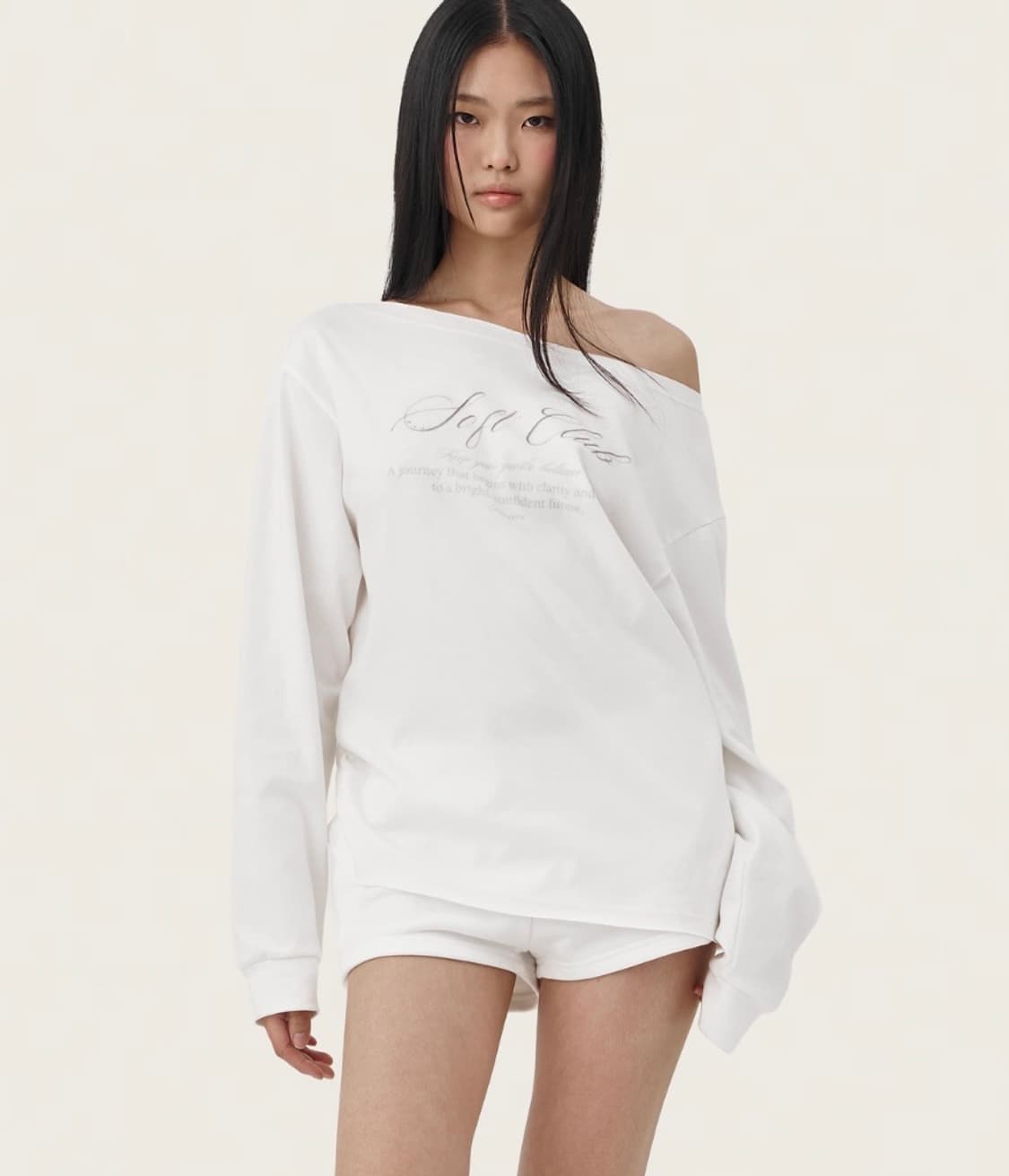 클리시어 소프트 클럽 원숄더 스웻셔츠 화이트 상품이미지1