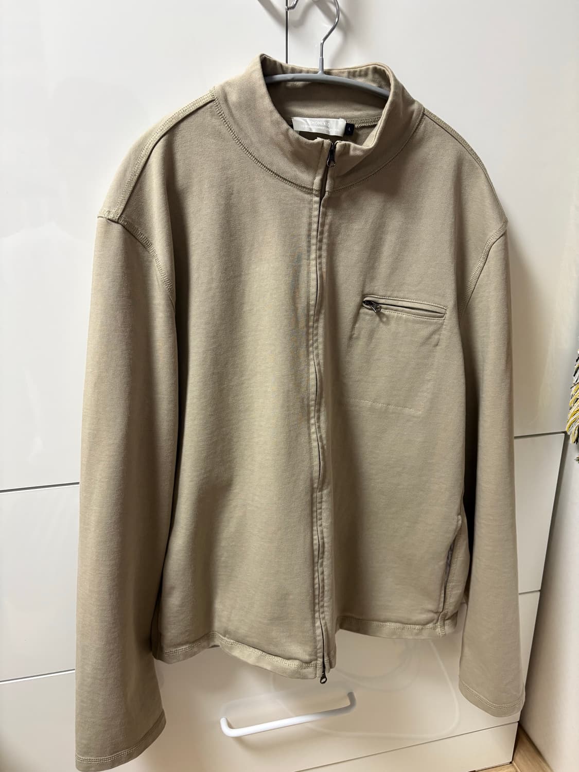 아모멘토 집업 상품이미지5