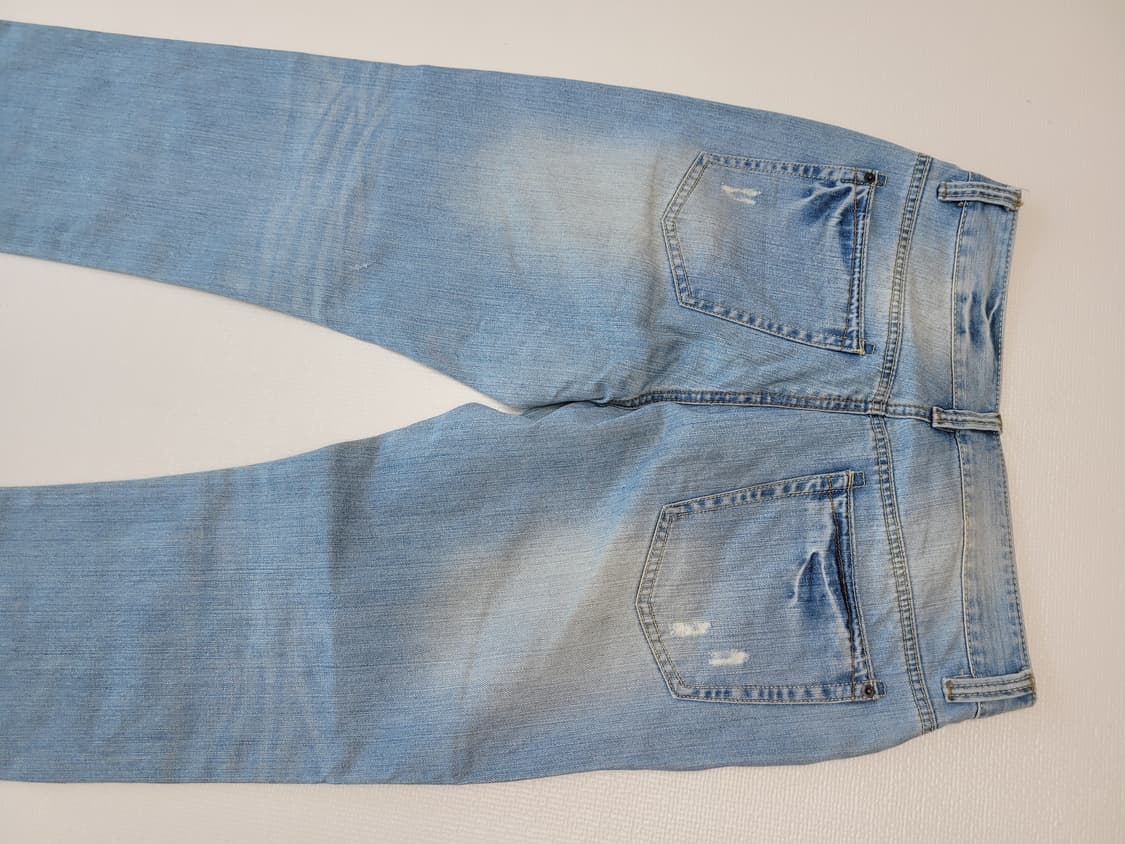 스파오 SPAO 남자 데미지 워싱 청바지 32 스카이블루 상품이미지9