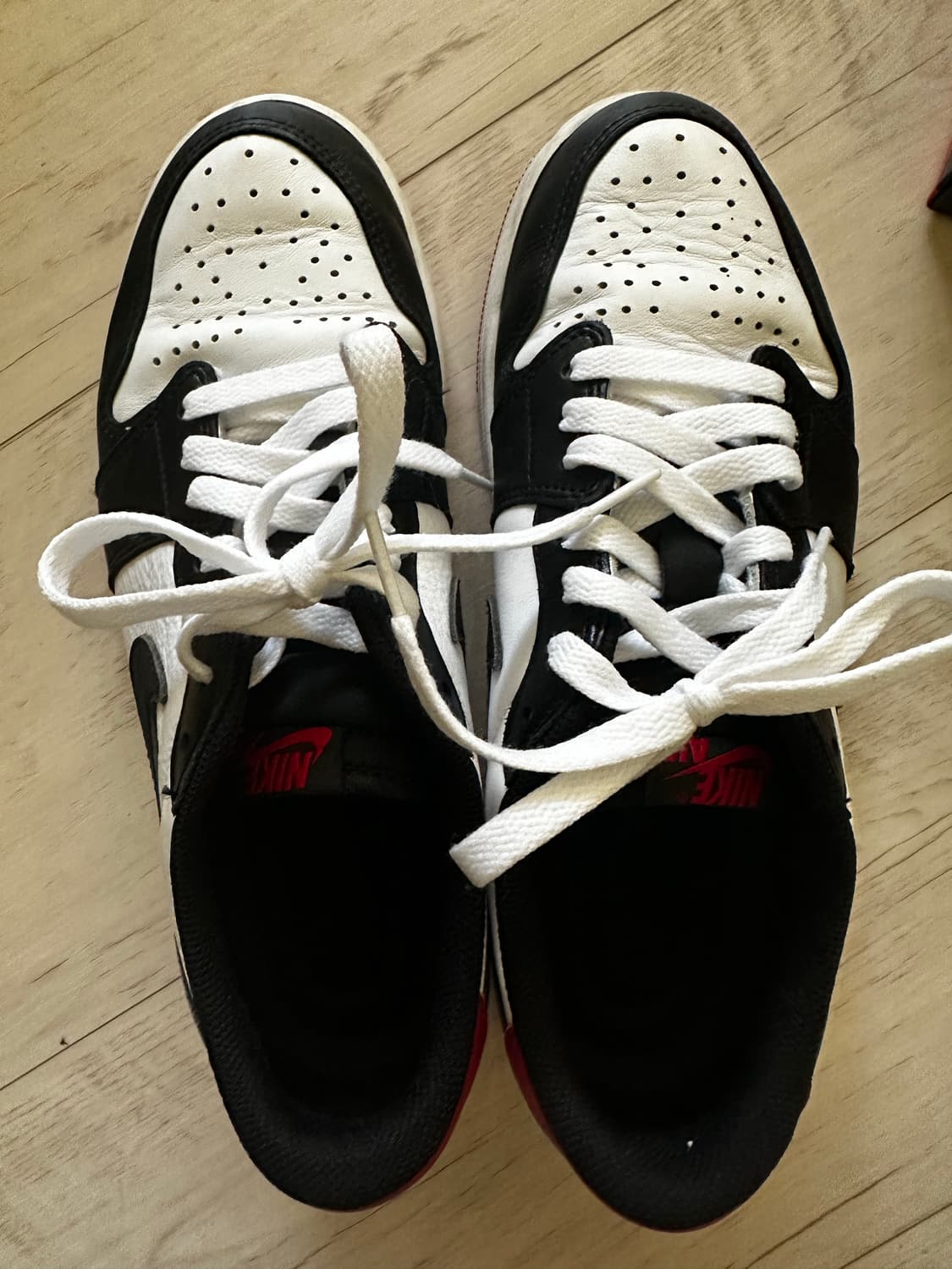 조던 1 레트로 로우 OG 블랙토 상품이미지5