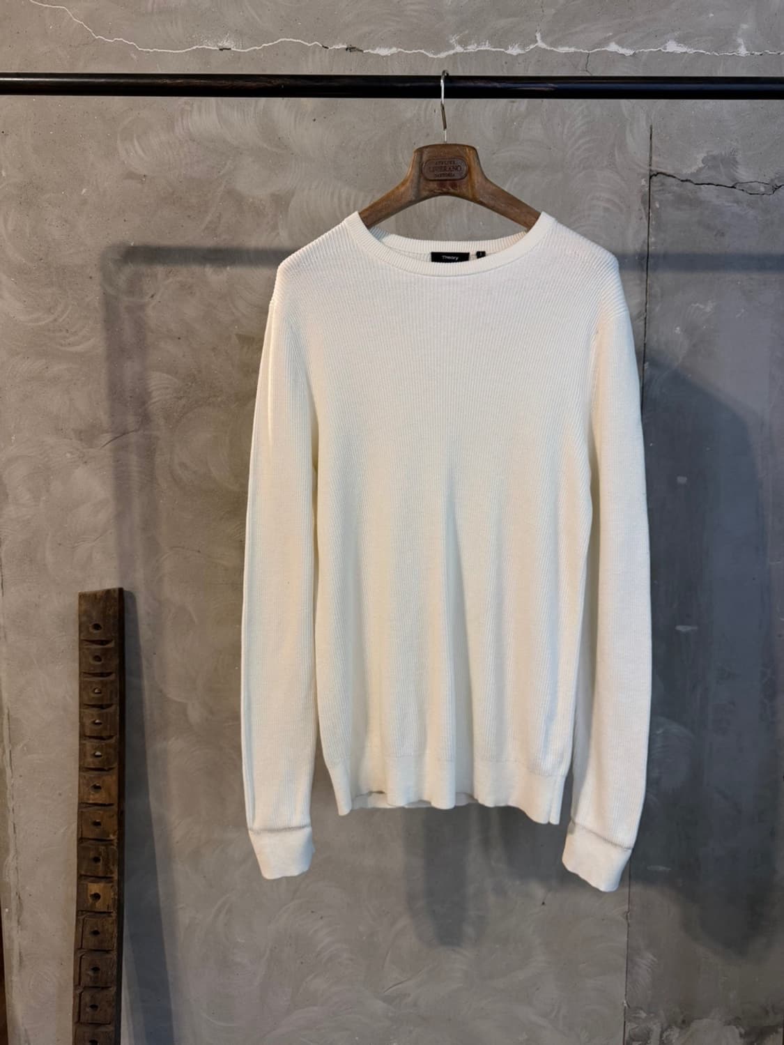 띠어리 니트 100 상품이미지1