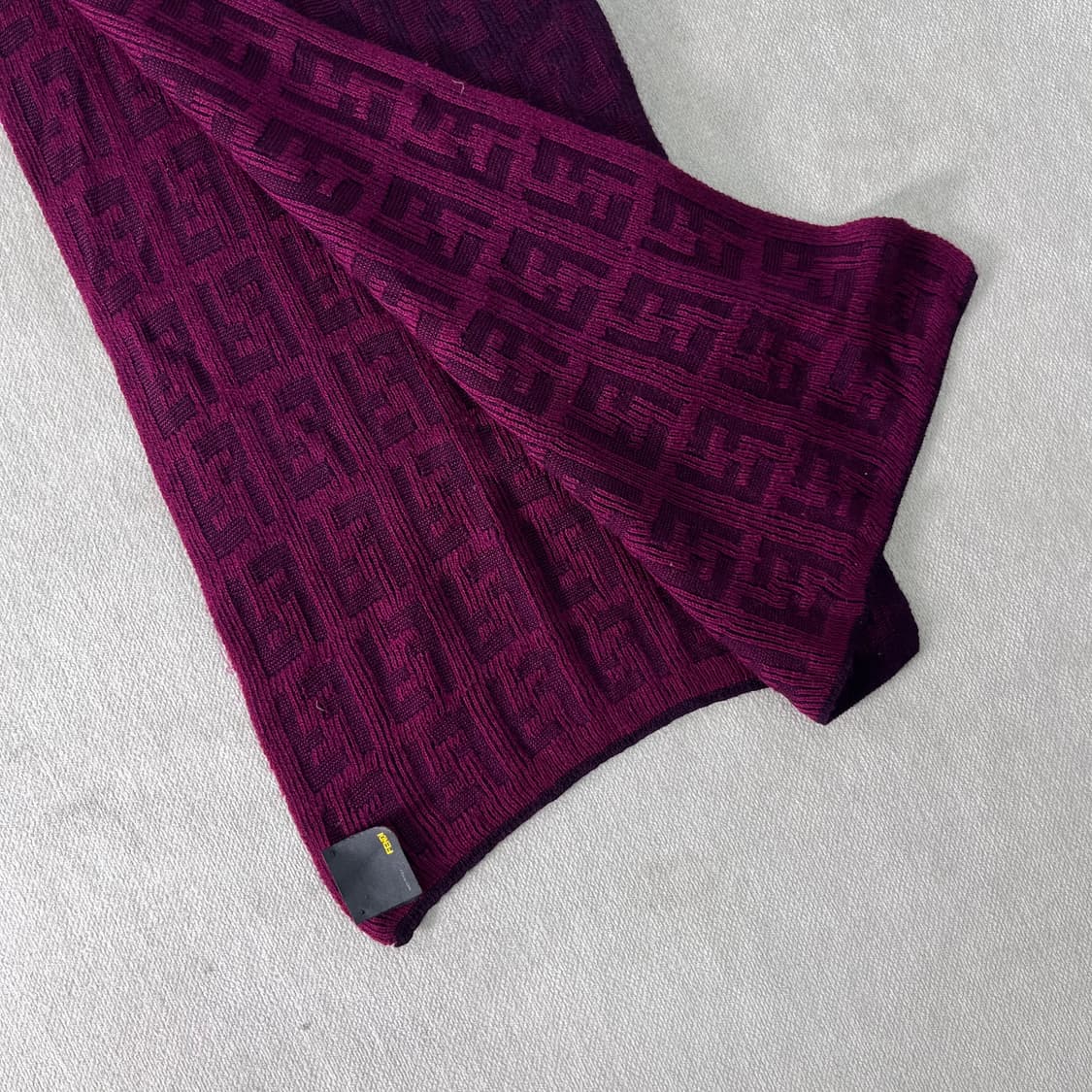 펜디 FF주카패턴 버건디 울 머플러  상품이미지3