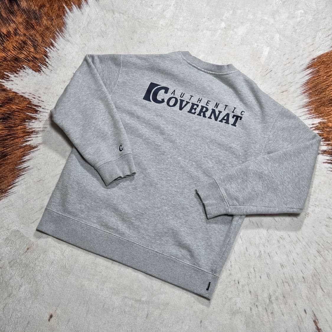 커버낫 그레이 맨투맨 상품이미지1