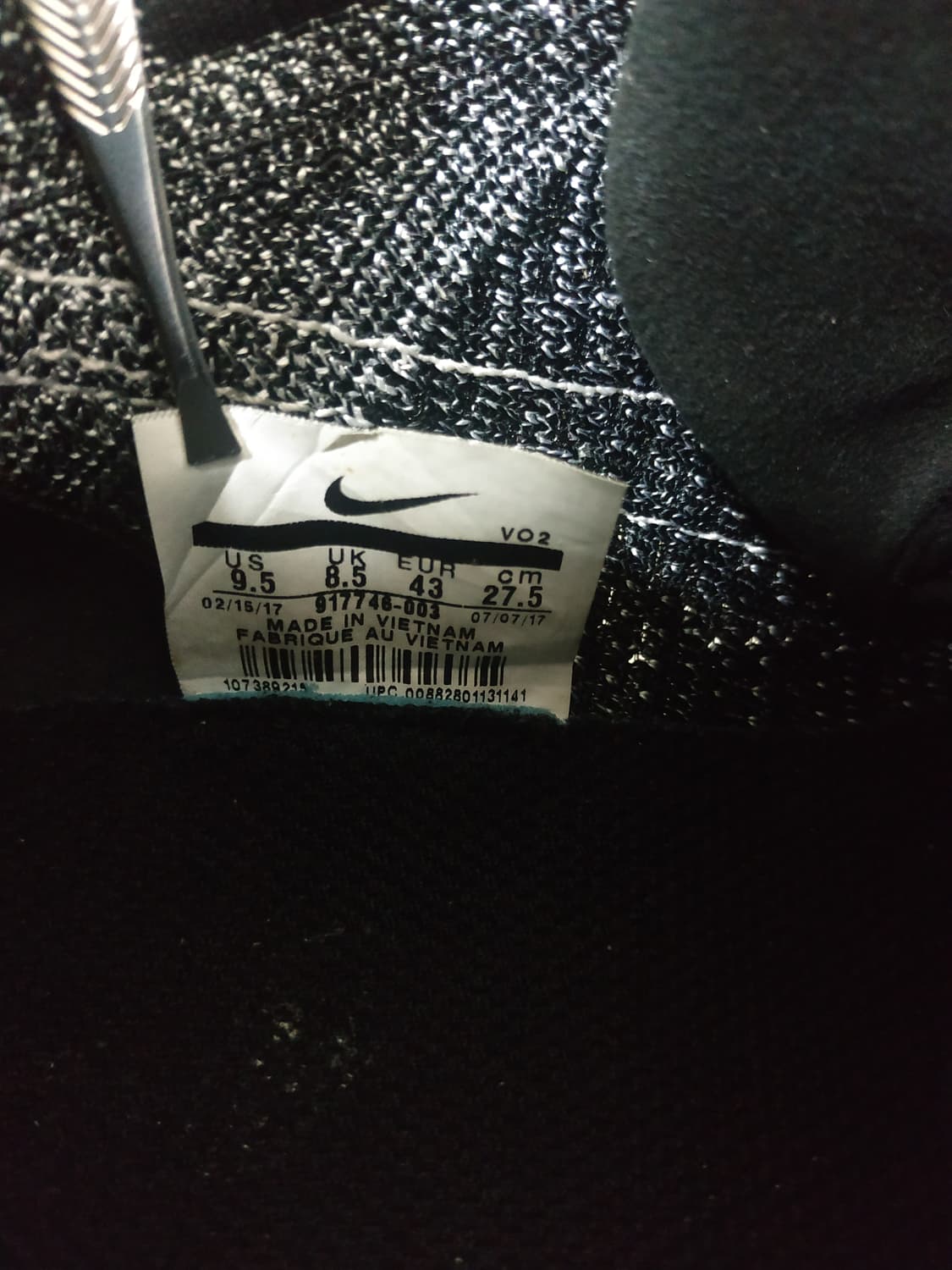 nike dunk low flyknit oreo