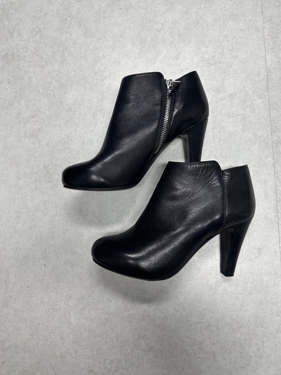 Chloe 레더 앵클 부츠 상품이미지1