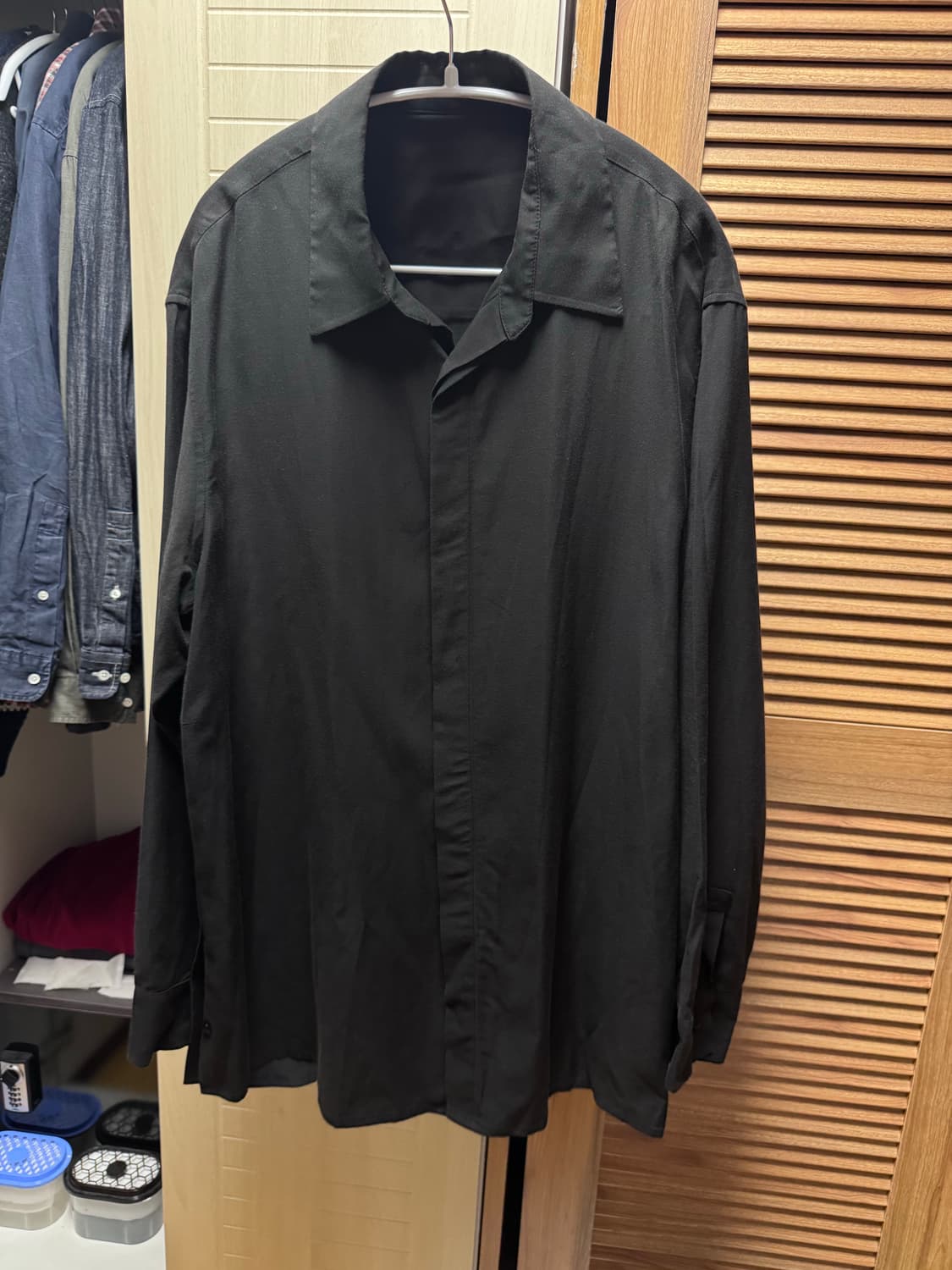 System 105 오픈카라 블랙 셔츠 상품이미지9