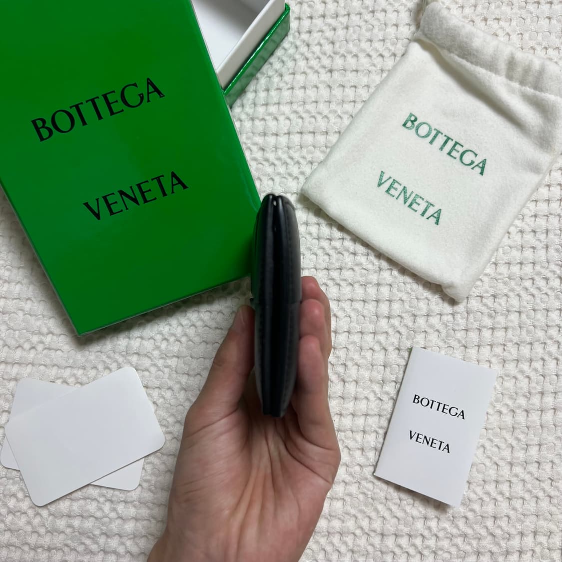 (새상품급 풀구성) 보테가베네타 맥시 반지갑 상품이미지5