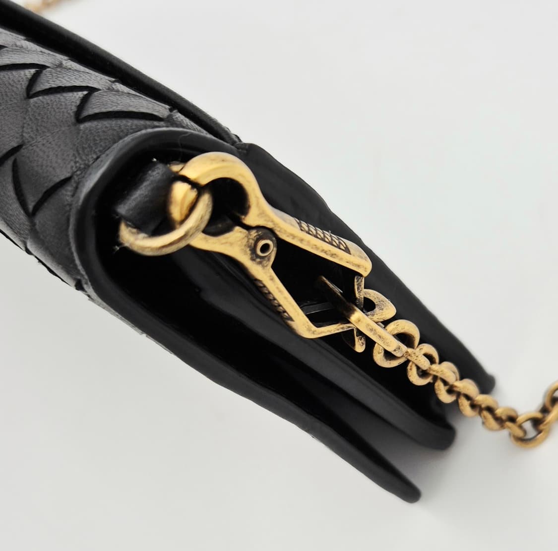 [중고명품셀렉트]보테가 베네타 인트레치아토 체인 WOC 크로스백 상품이미지4