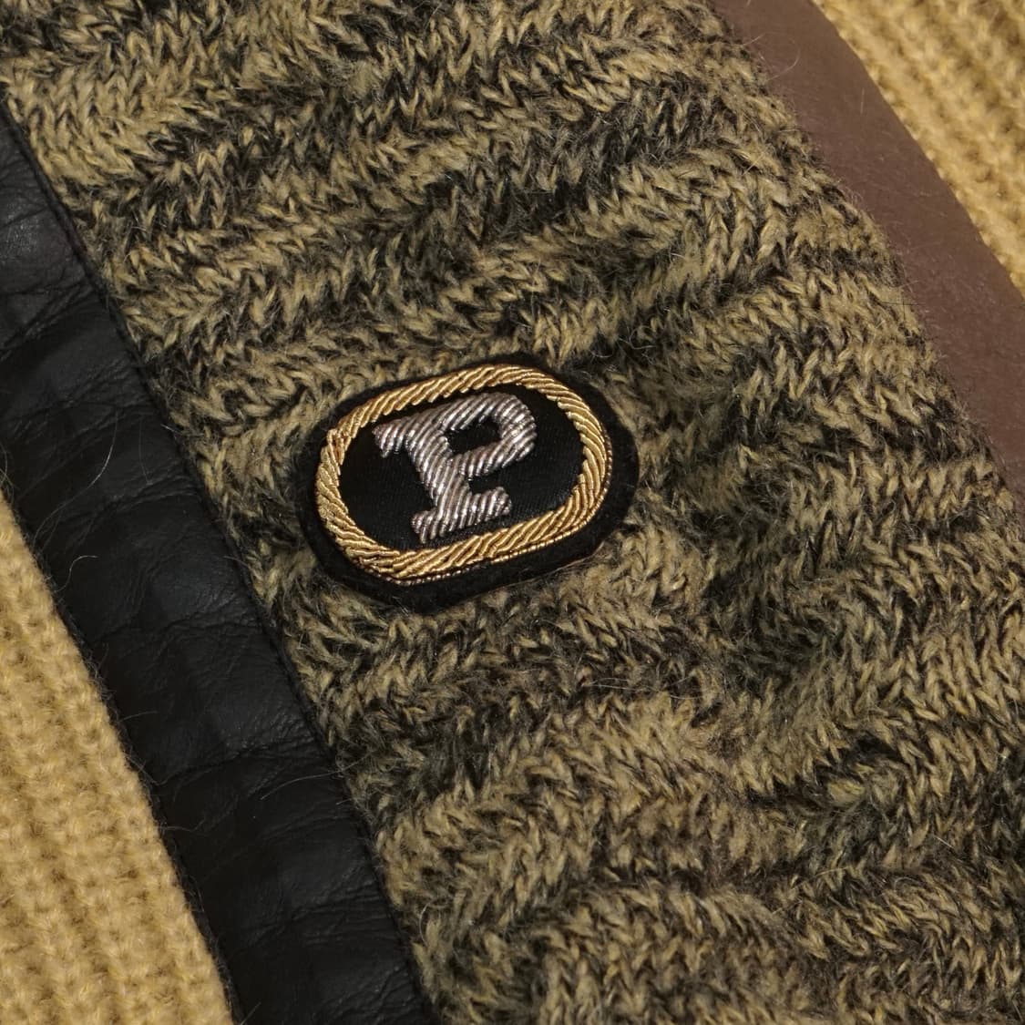 빈티지 플레이보이 메탈와펜 니트 상품이미지4