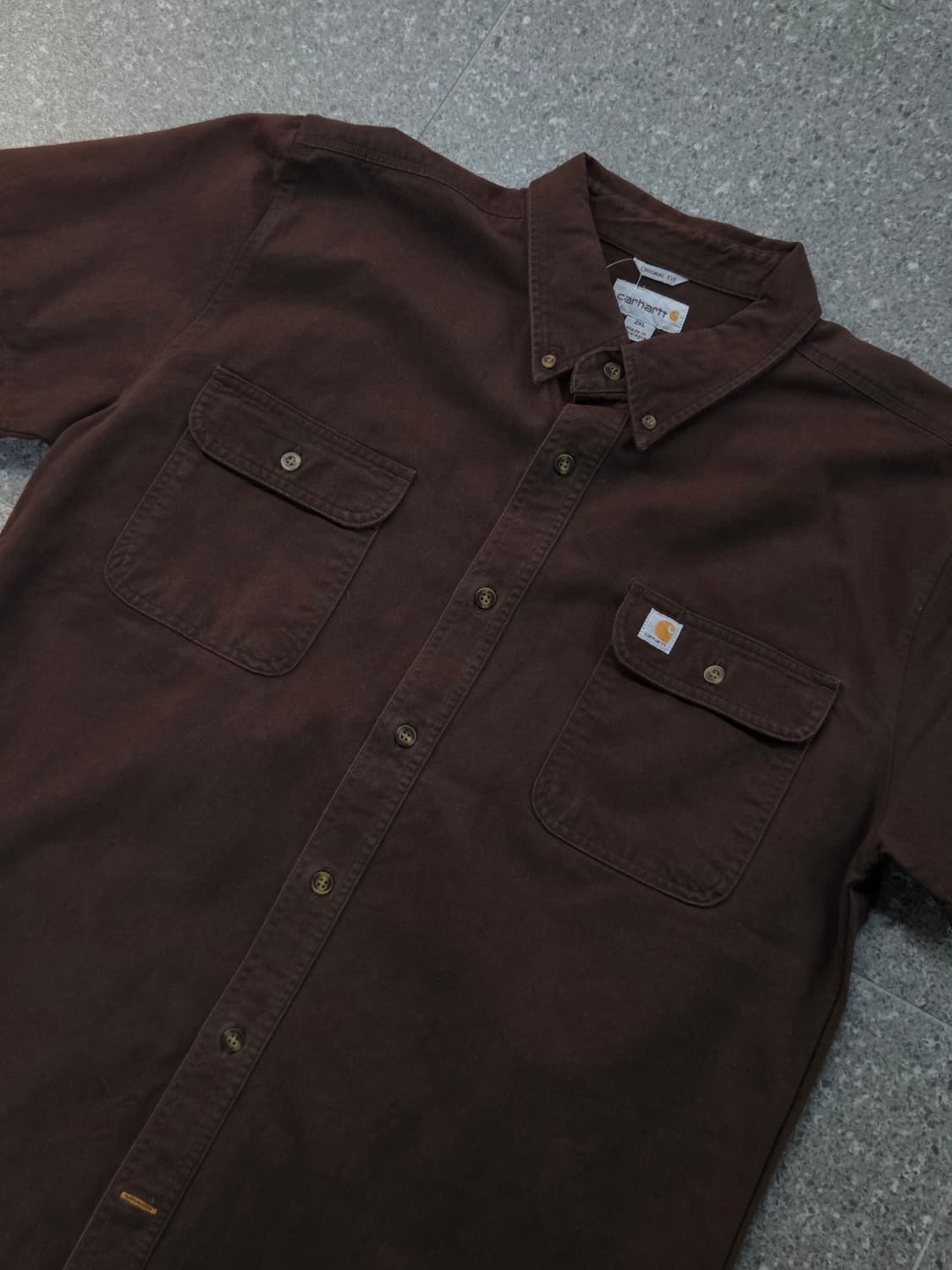 칼하트 브라운 반팔셔츠 상품이미지1