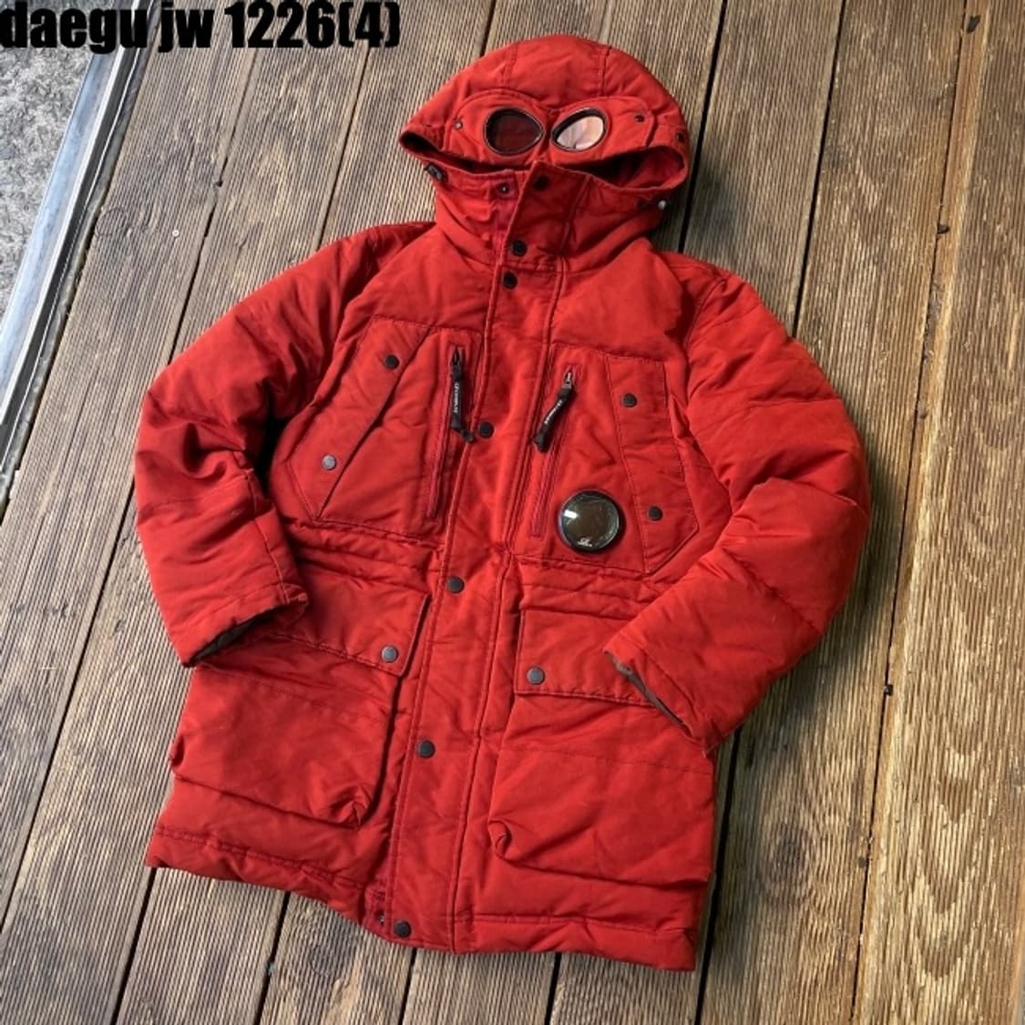 Cp컴퍼니 고글패딩 상품이미지1