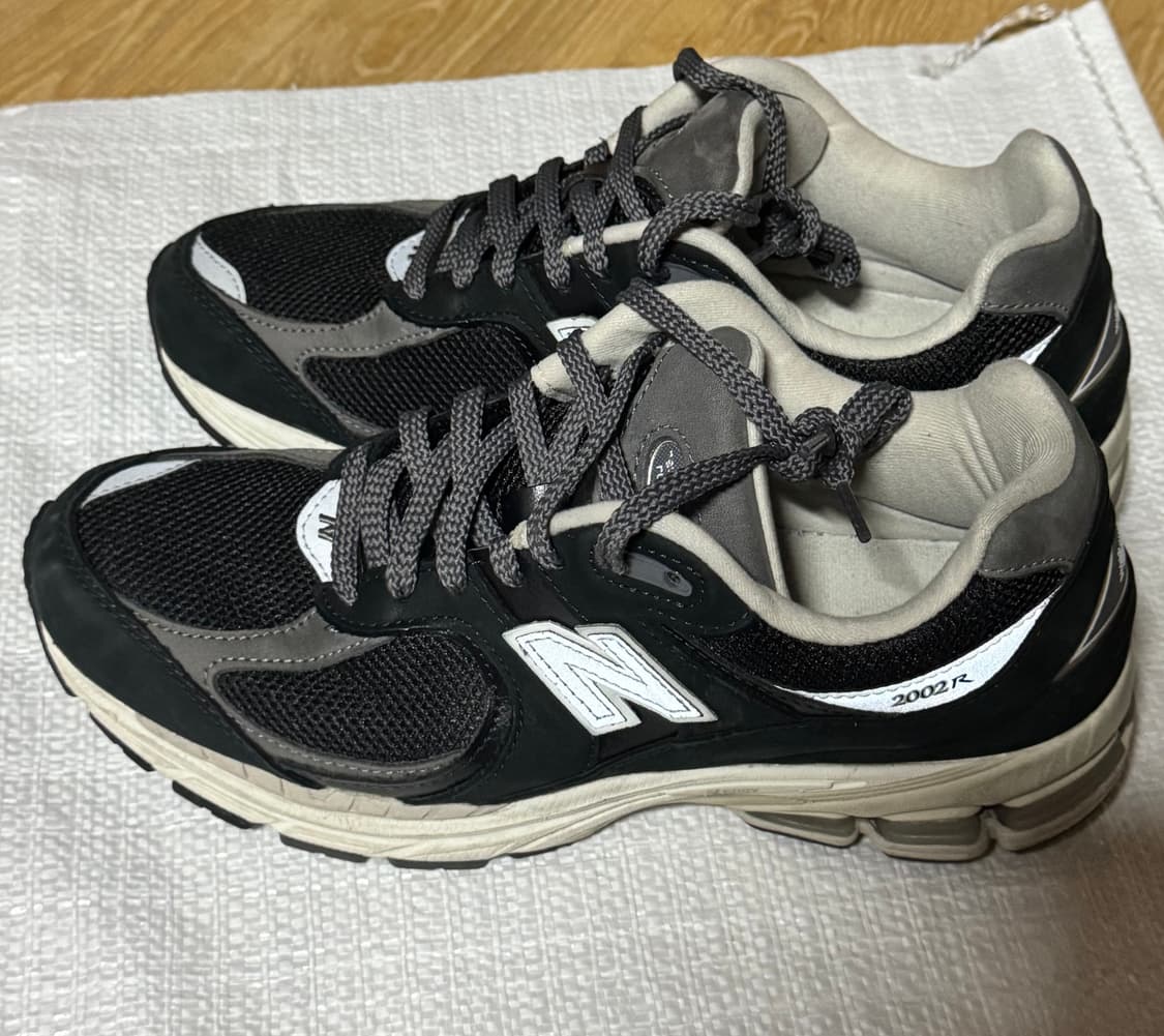 뉴발란스 2002r 블랙 상품이미지2