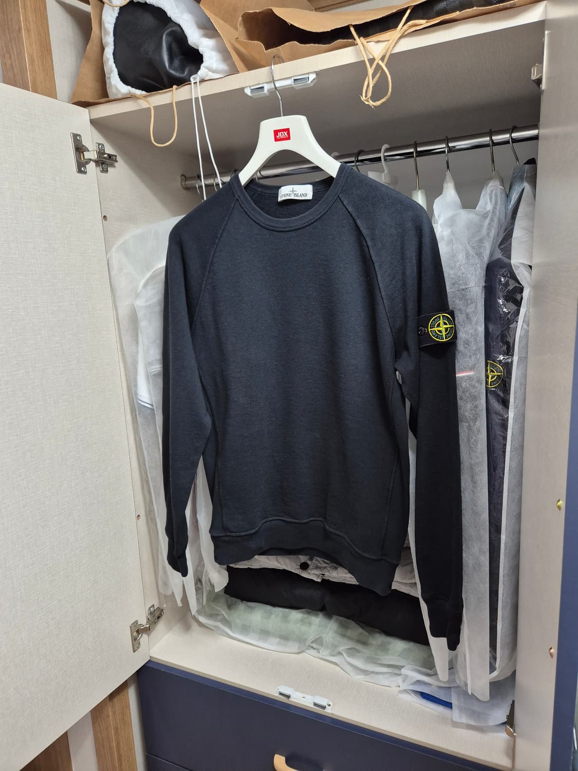 한글택 21SS스톤아일랜드 맨투맨 95-M 블랙 상품이미지1